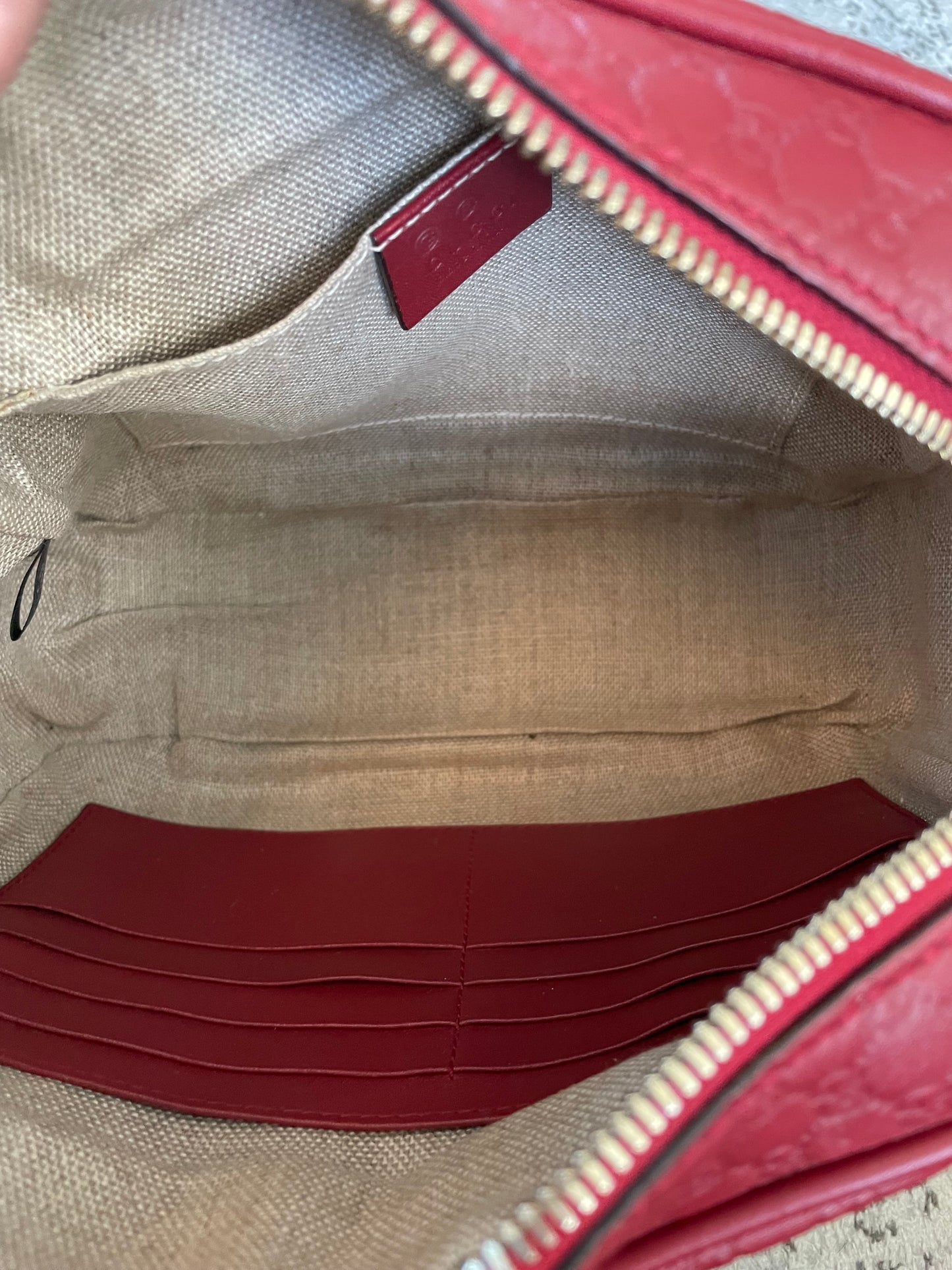 Preloved Gucci Microguccissima Bree Crossbody Bag