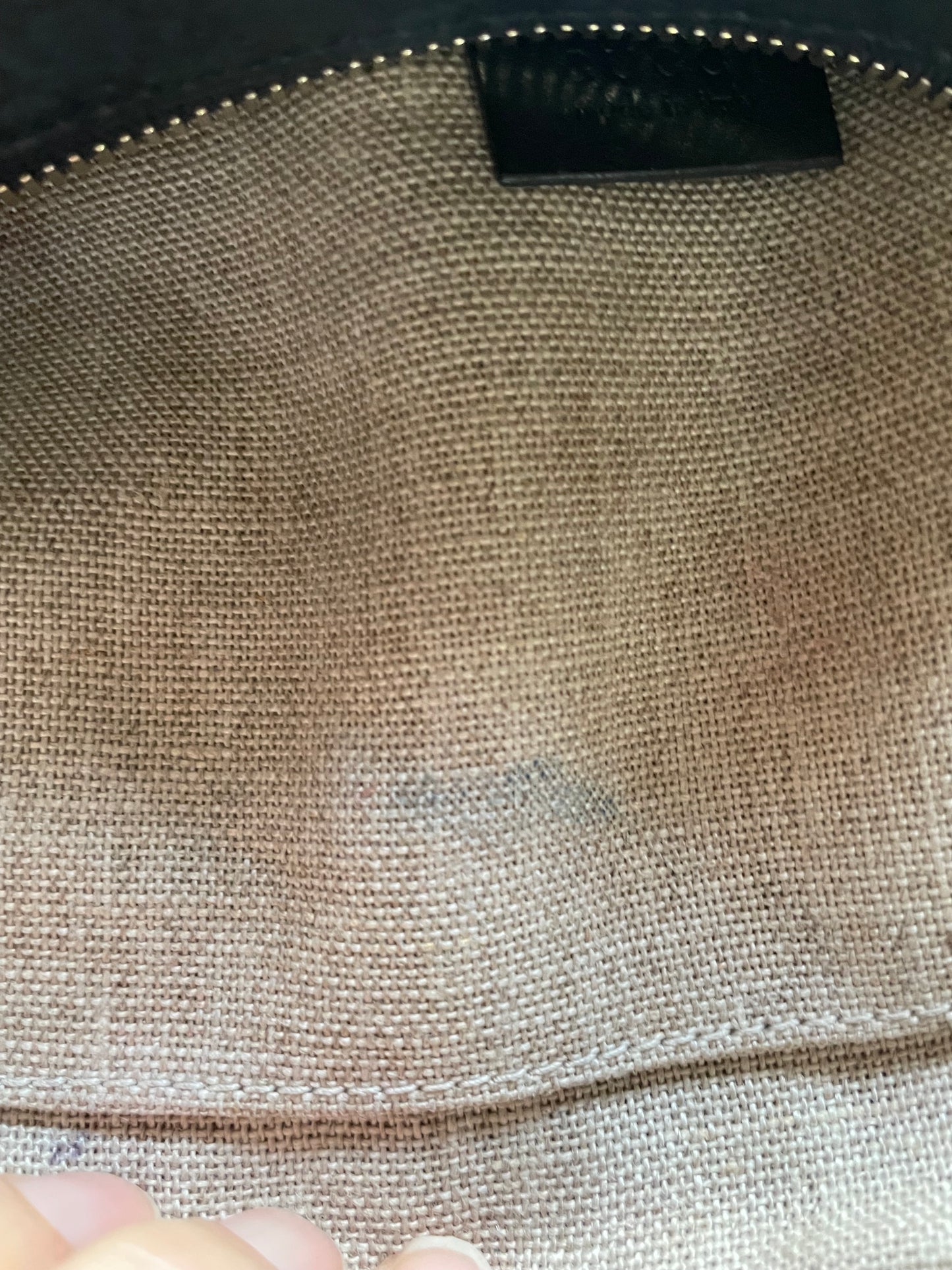 Preloved Gucci GG Guccissima Leather Bree Crossbody