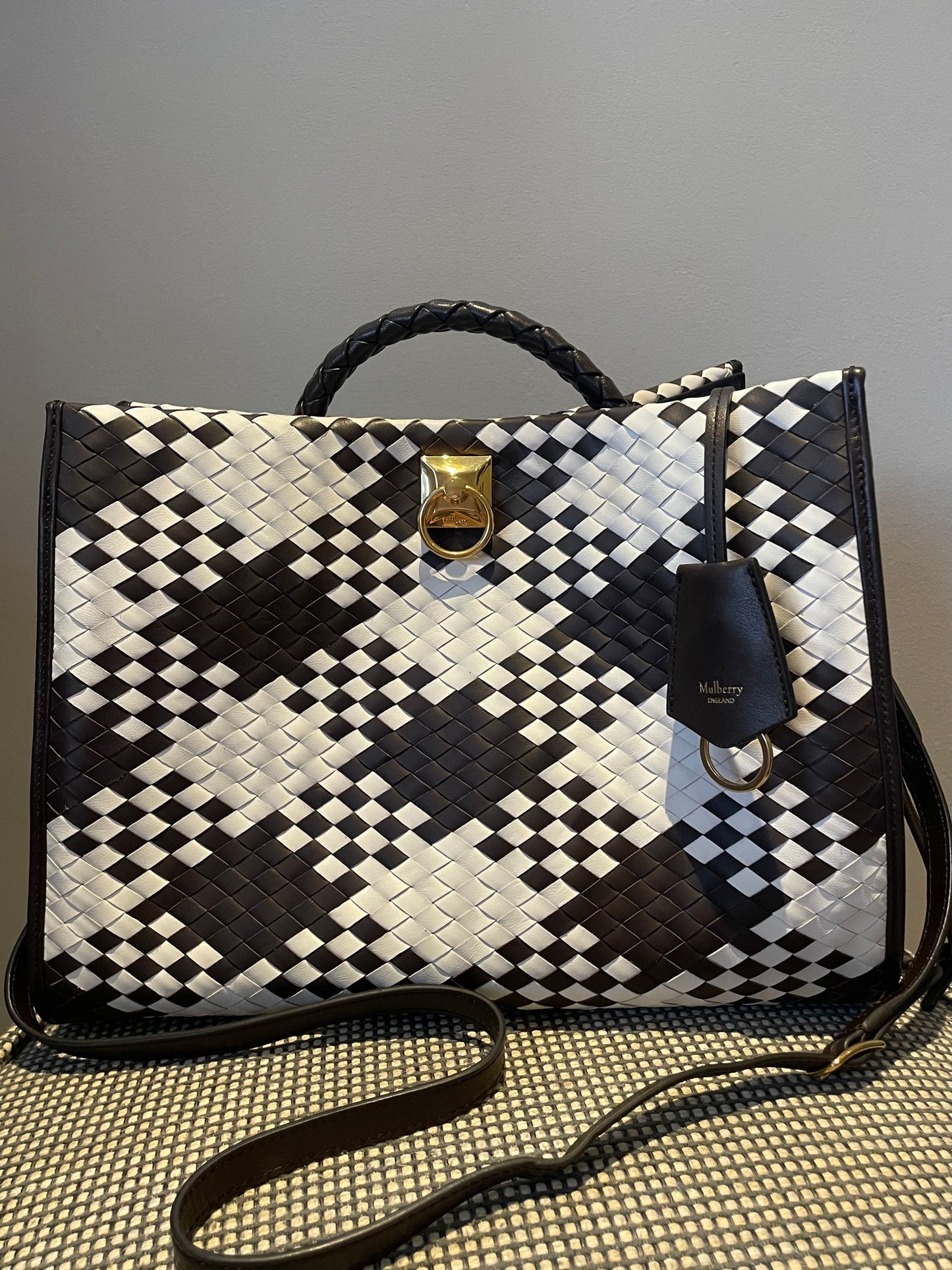Preloved Mulberry Iris Woven Tote Bag with Long Strap