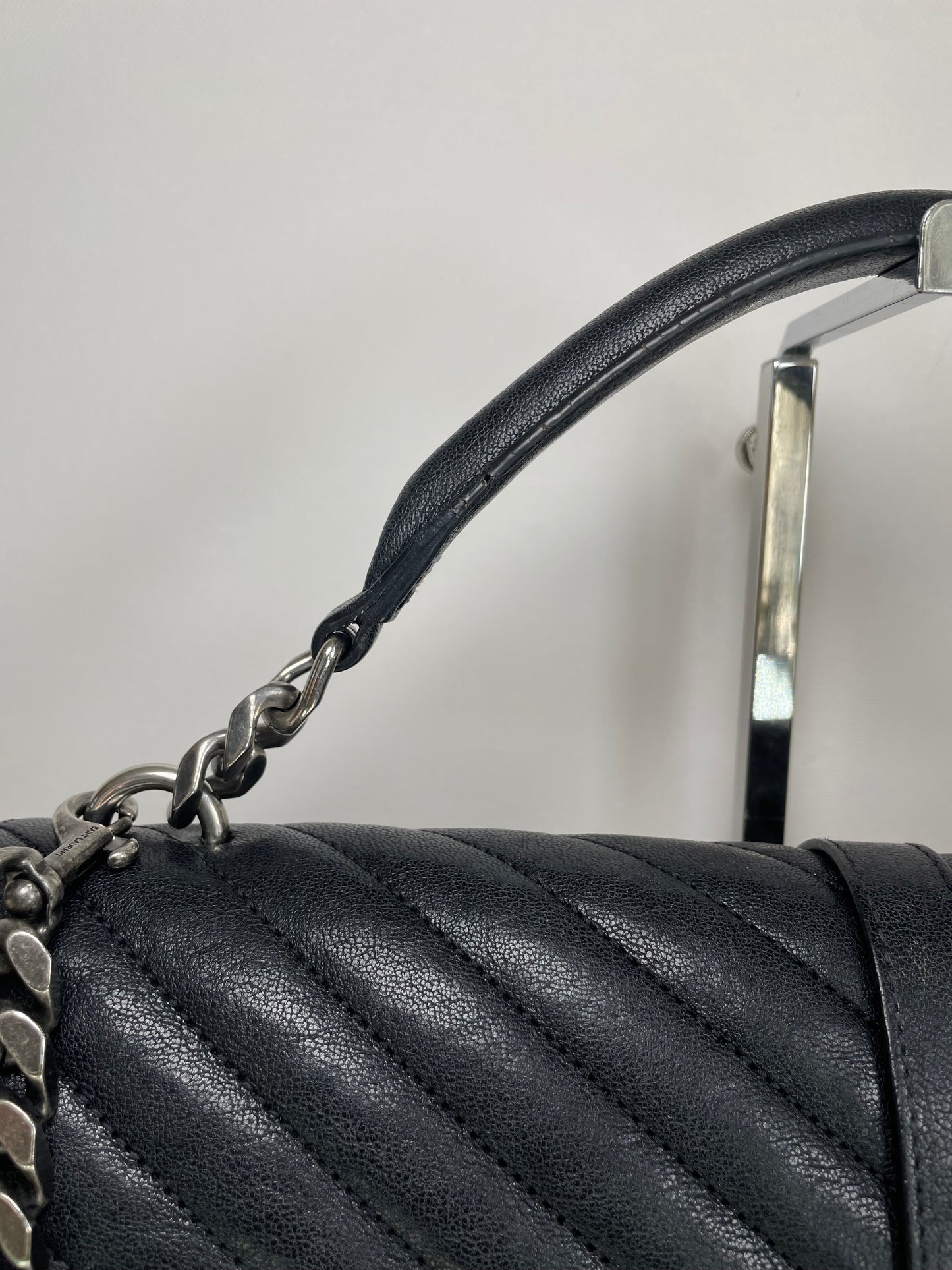 Preloved Saint Laurent Matelasse Chevron Monogram College Bag, Large