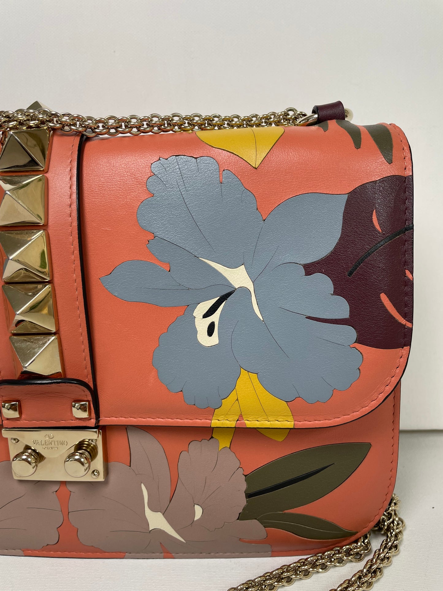 Preloved Valentino Garavani, Vitello Floral Glam Lock Rockstud Flap bag, Medium