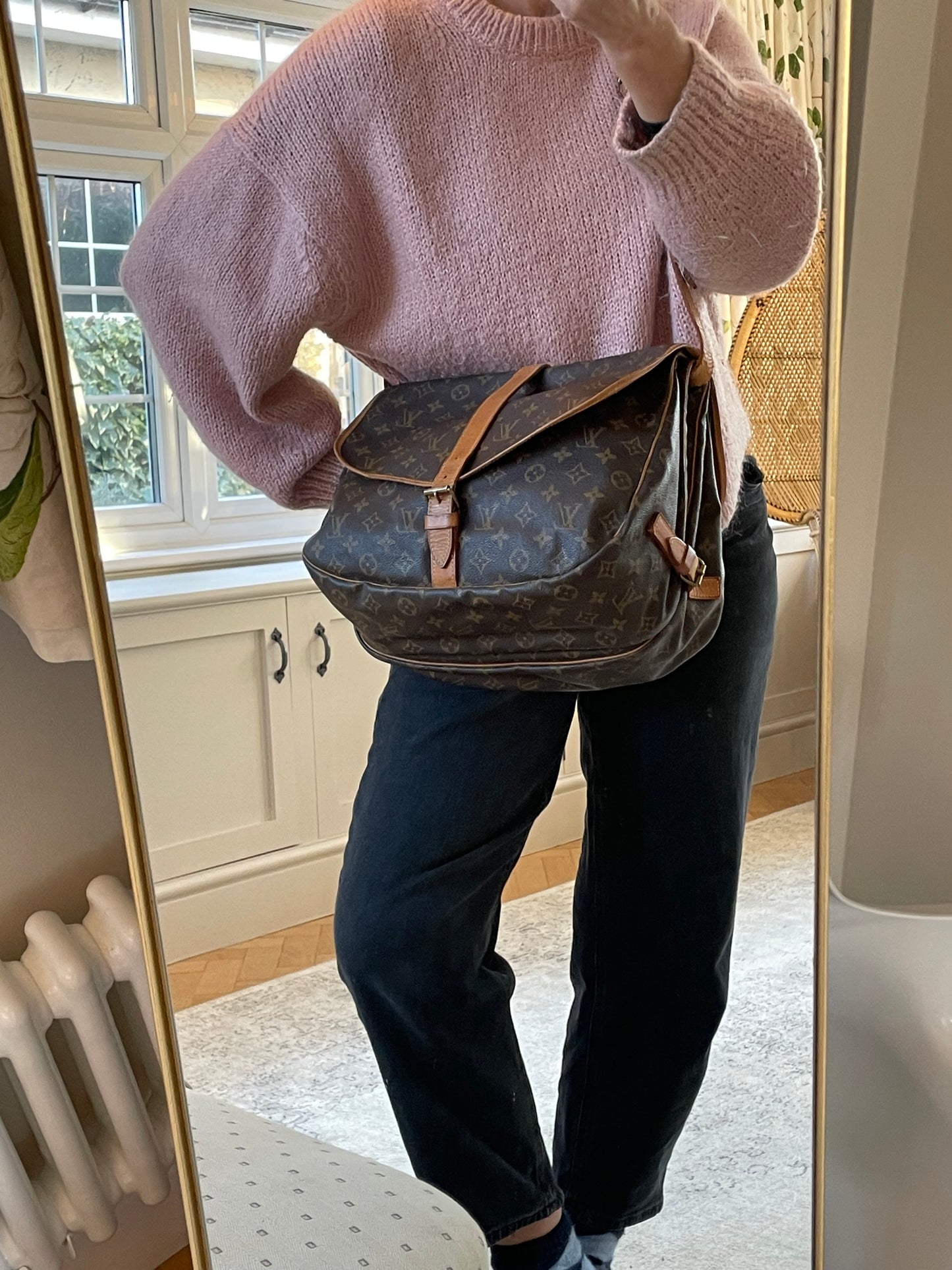 Preloved Vintage Louis Vuitton Saumur 35 Messenger Bag, large