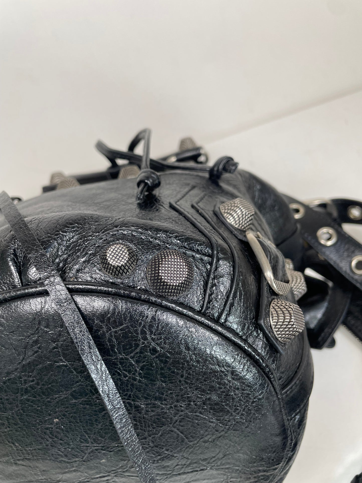 Preloved Balenciaga Agneau Arena Le Cagole Bucket Bag, Small
