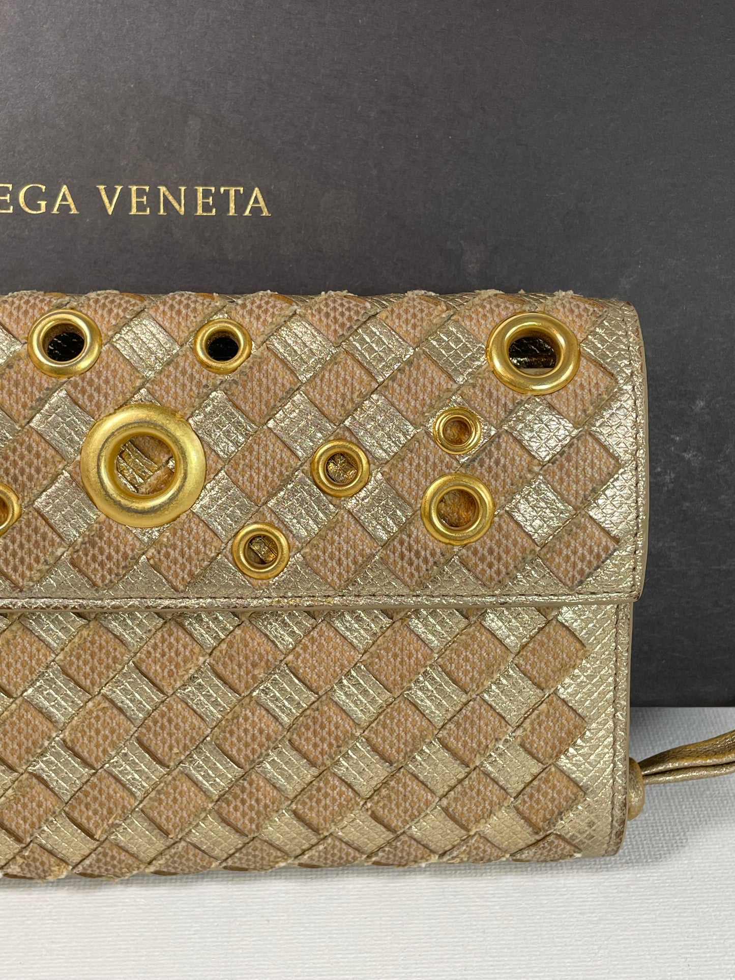 Preloved Bottega Veneta Intrecciato Grommet Continental Wallet