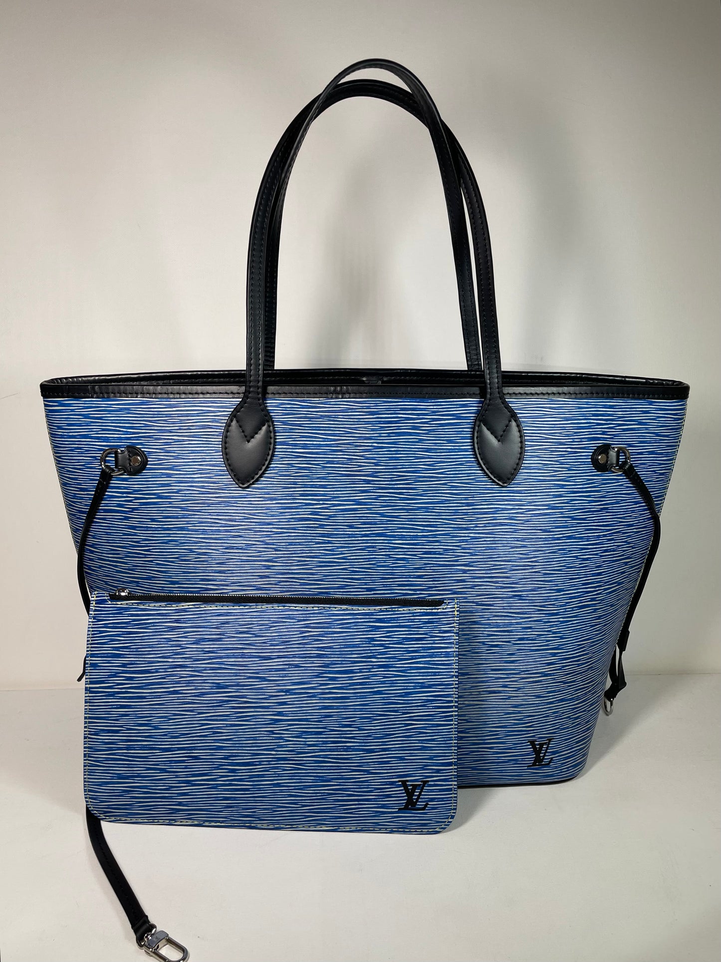 Preloved Louis Vuitton Epi Leather Neverfull Shopping Tote Bag, MM
