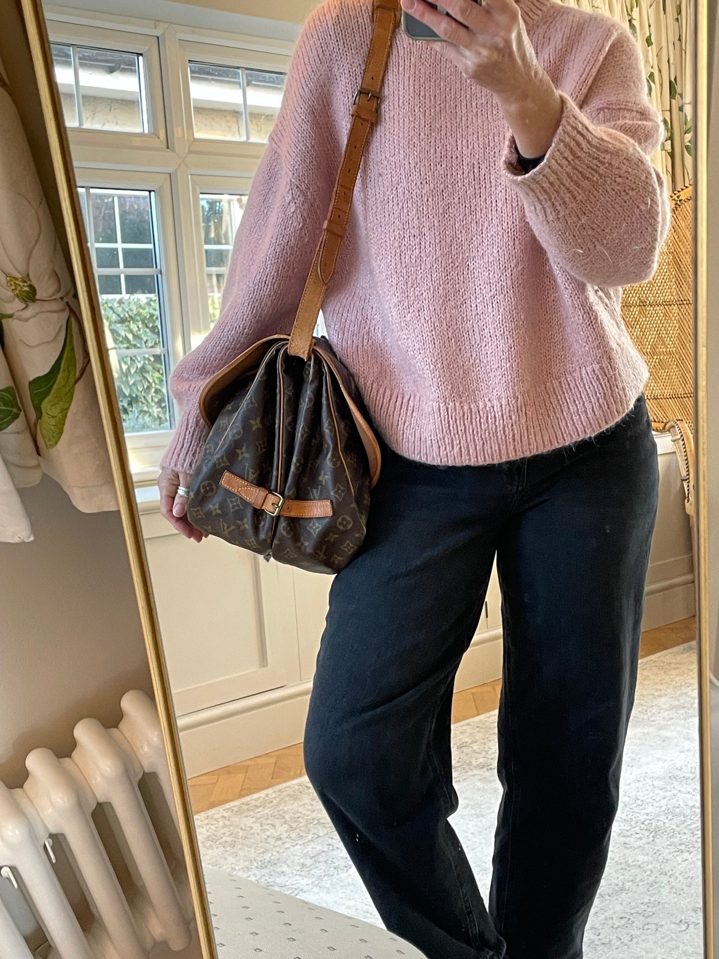Preloved Vintage Louis Vuitton Saumur 35 Messenger Bag, large