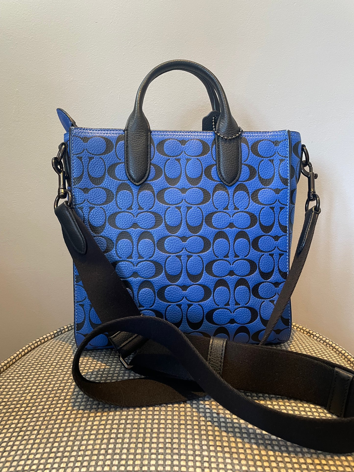 Preloved Coach Gotham Tall Tote 24 with Long Strap