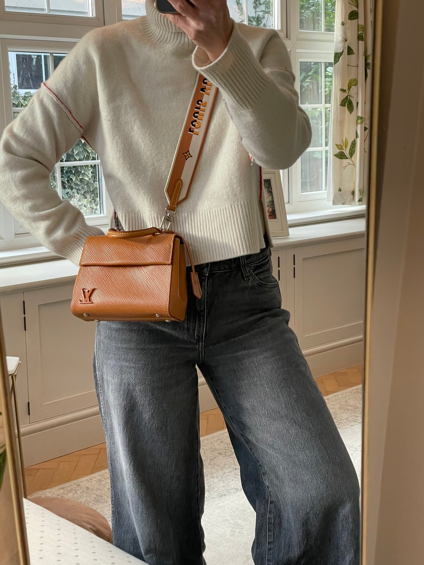 Preloved Louis Vuitton Cluny Shoulder Bag, Mini