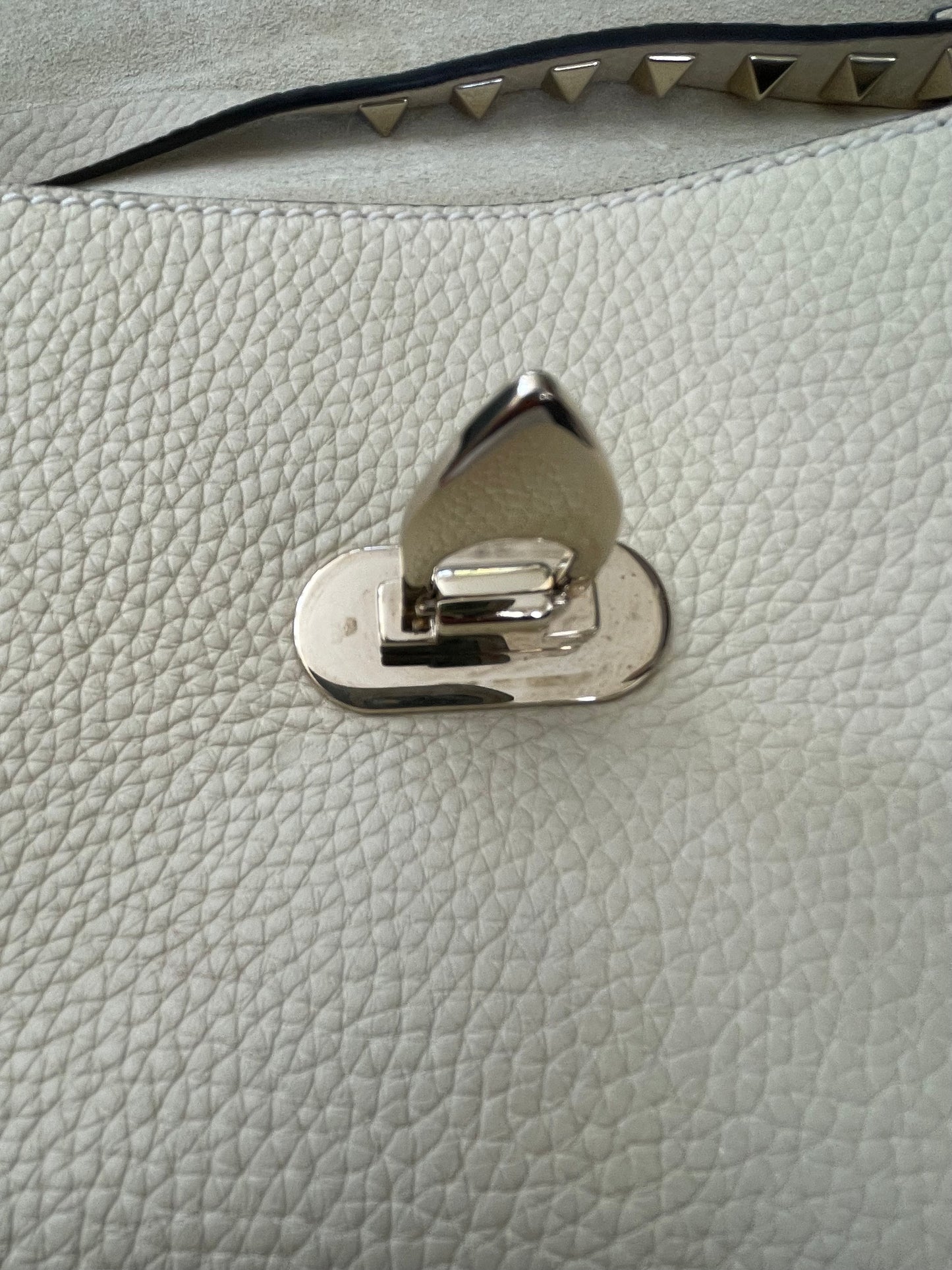 Preloved Valentino Garavani Rockstud Soft Shoulder Bag, Medium