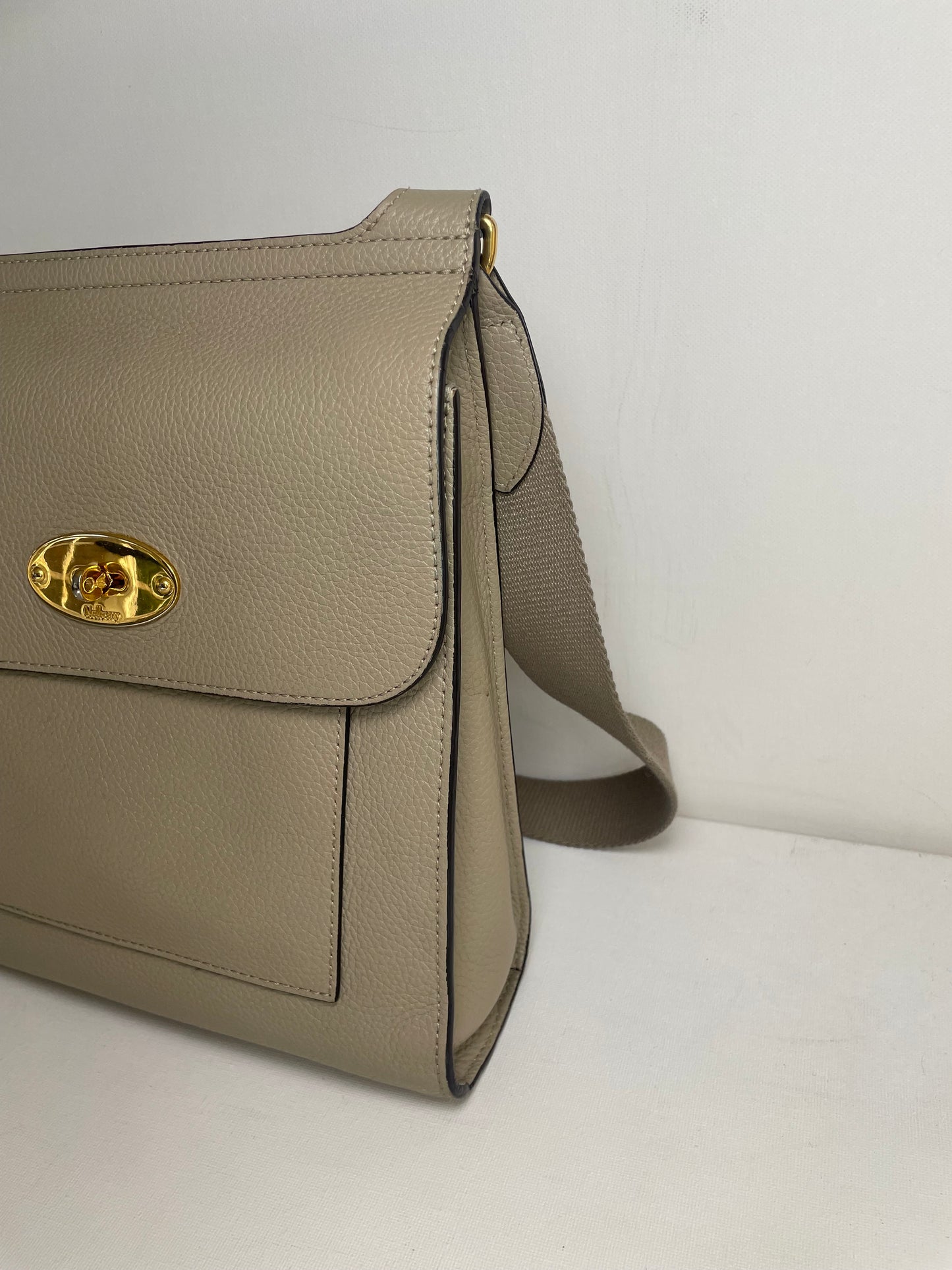 Preloved Anthony Messenger Crossbody Bag, Regular
