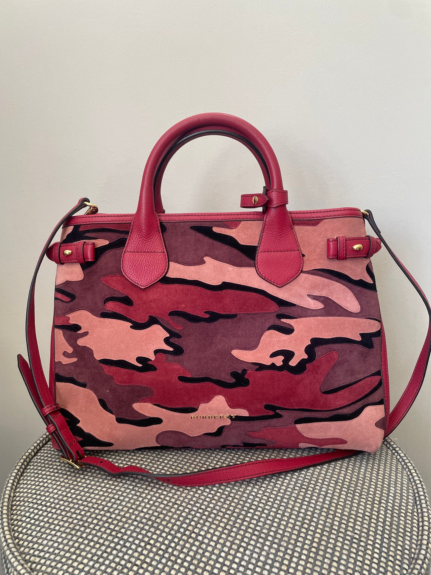 Preloved Burberry Banner Tote Bag, Medium