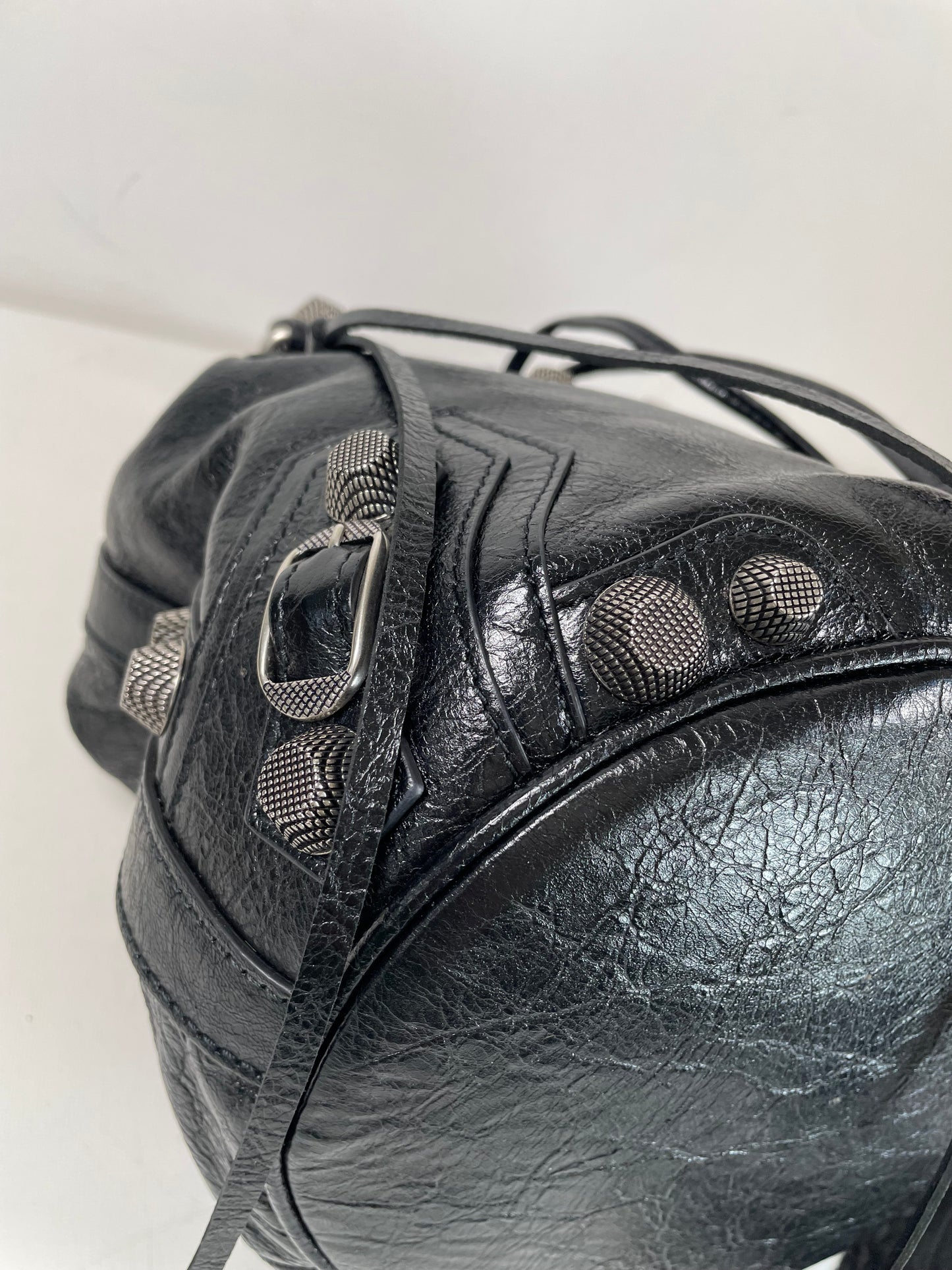 Preloved Balenciaga Agneau Arena Le Cagole Bucket Bag, Small