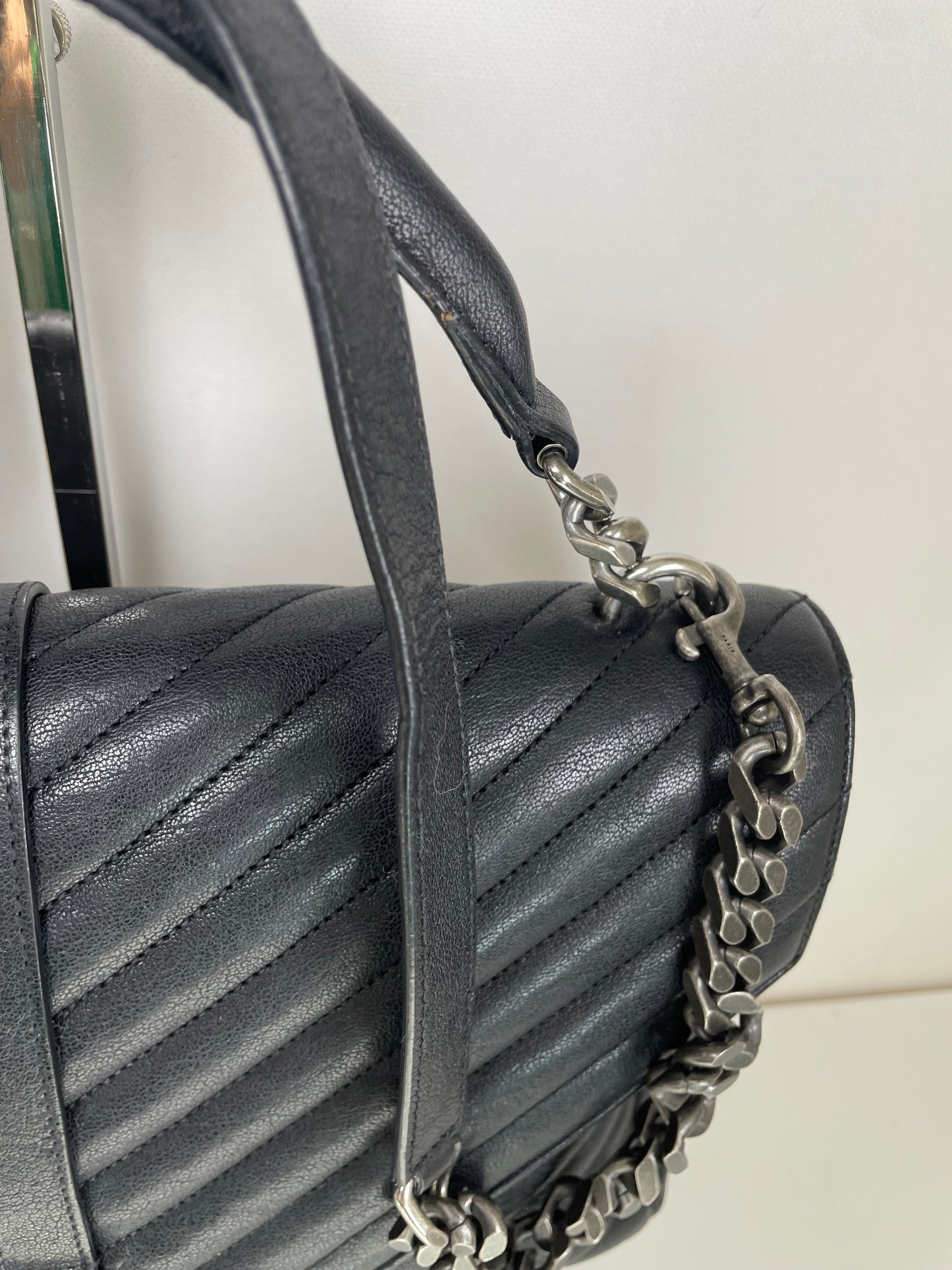 Preloved Saint Laurent Matelasse Chevron Monogram College Bag, Large