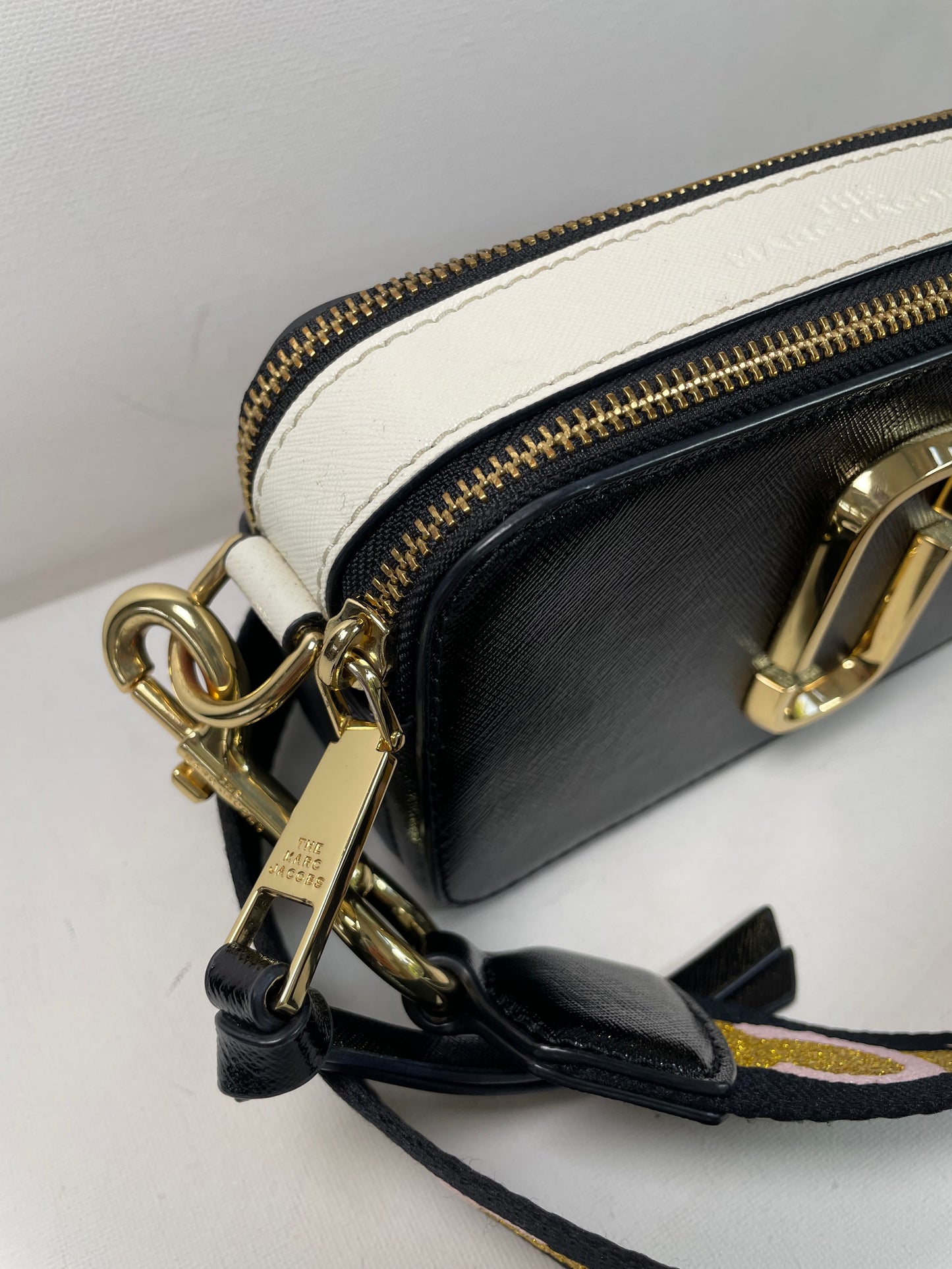 Preloved Marc Jacobs Snapshot Crossbody Bag