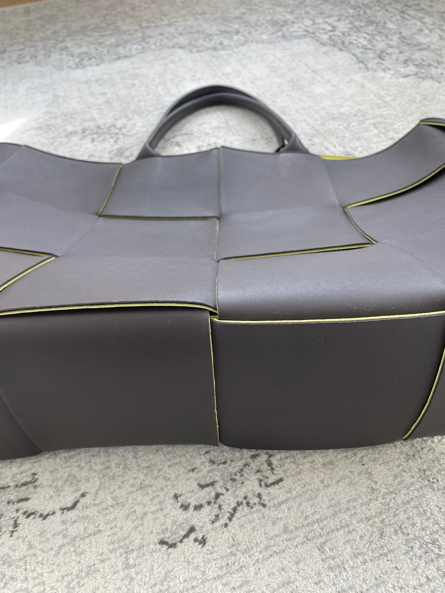 Preloved Bottega Veneta Maxi Intrecciato Arco Tote, Large
