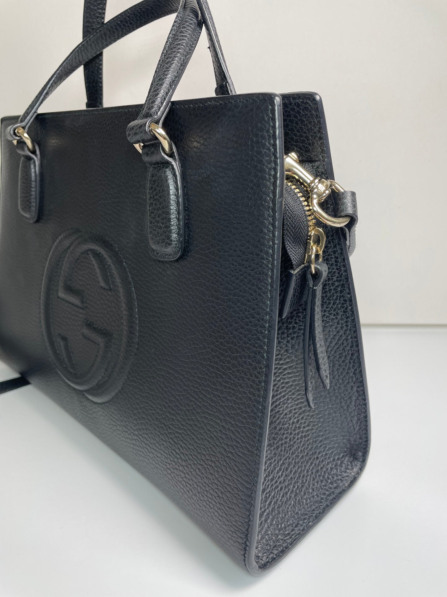 Preloved Gucci Dollar Soho Two Way Top Handle Bag