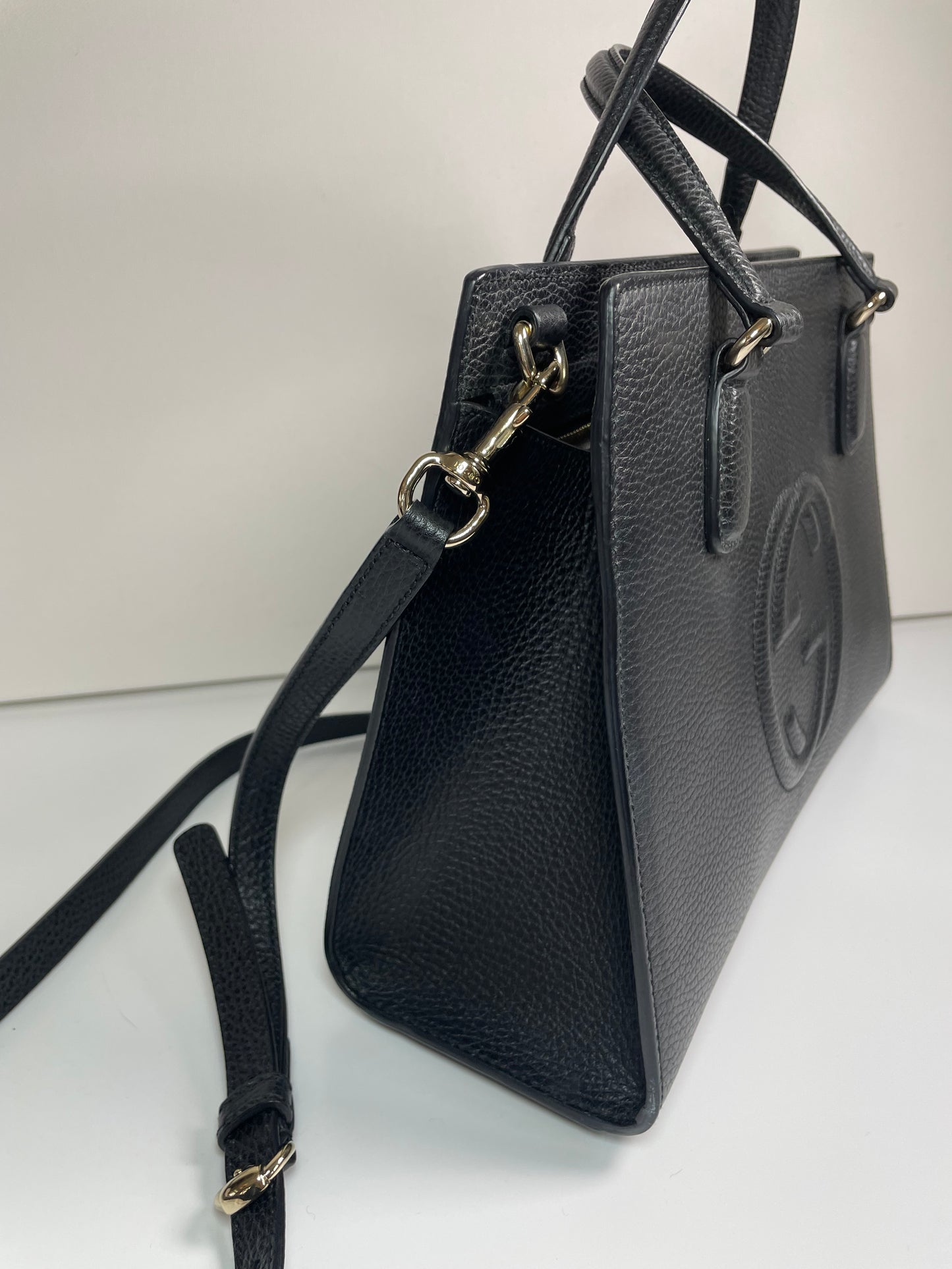 Preloved Gucci Dollar Soho Two Way Top Handle Bag