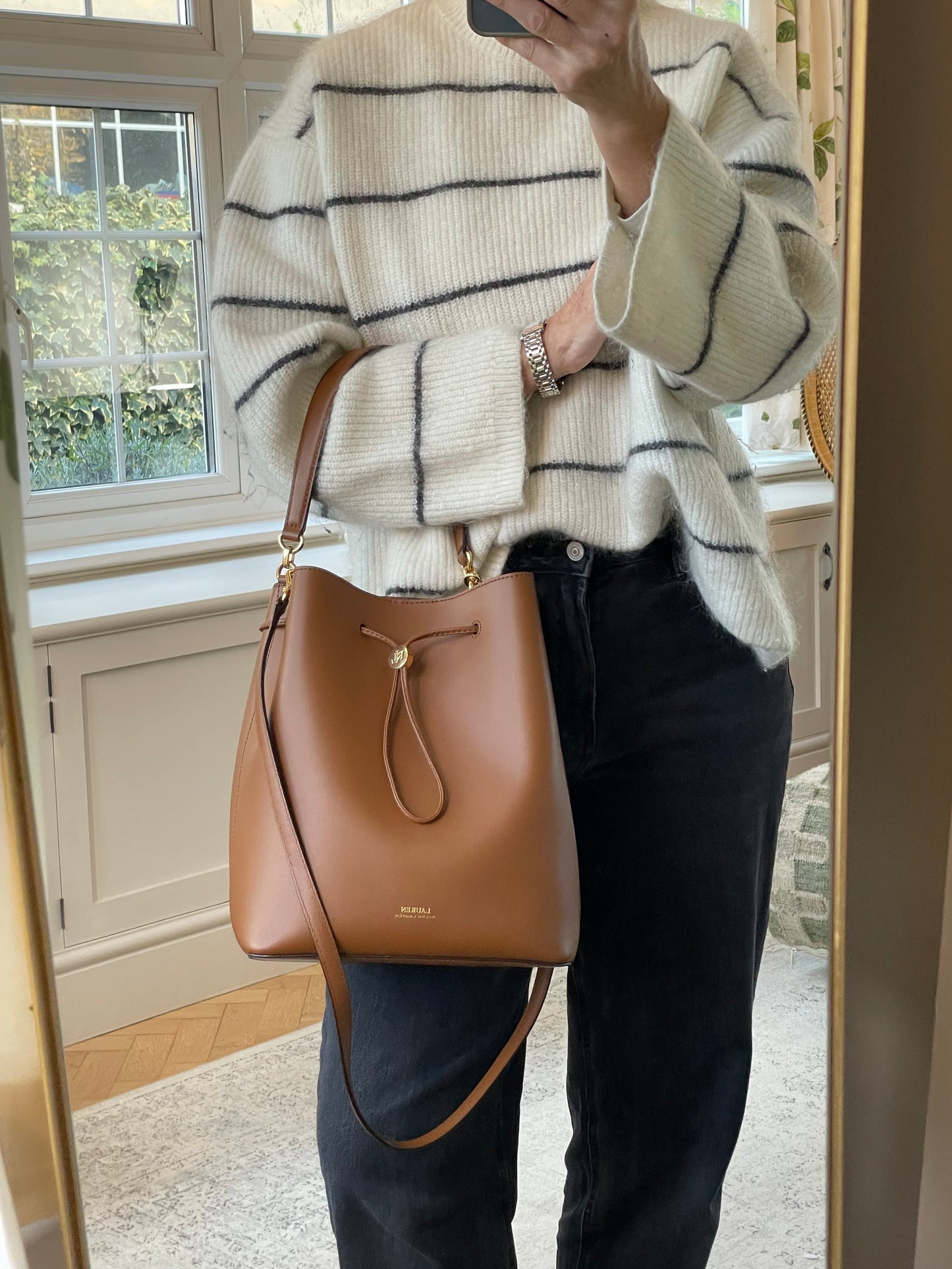 Preloved Ralph Lauren Dryden Debby bucket bag