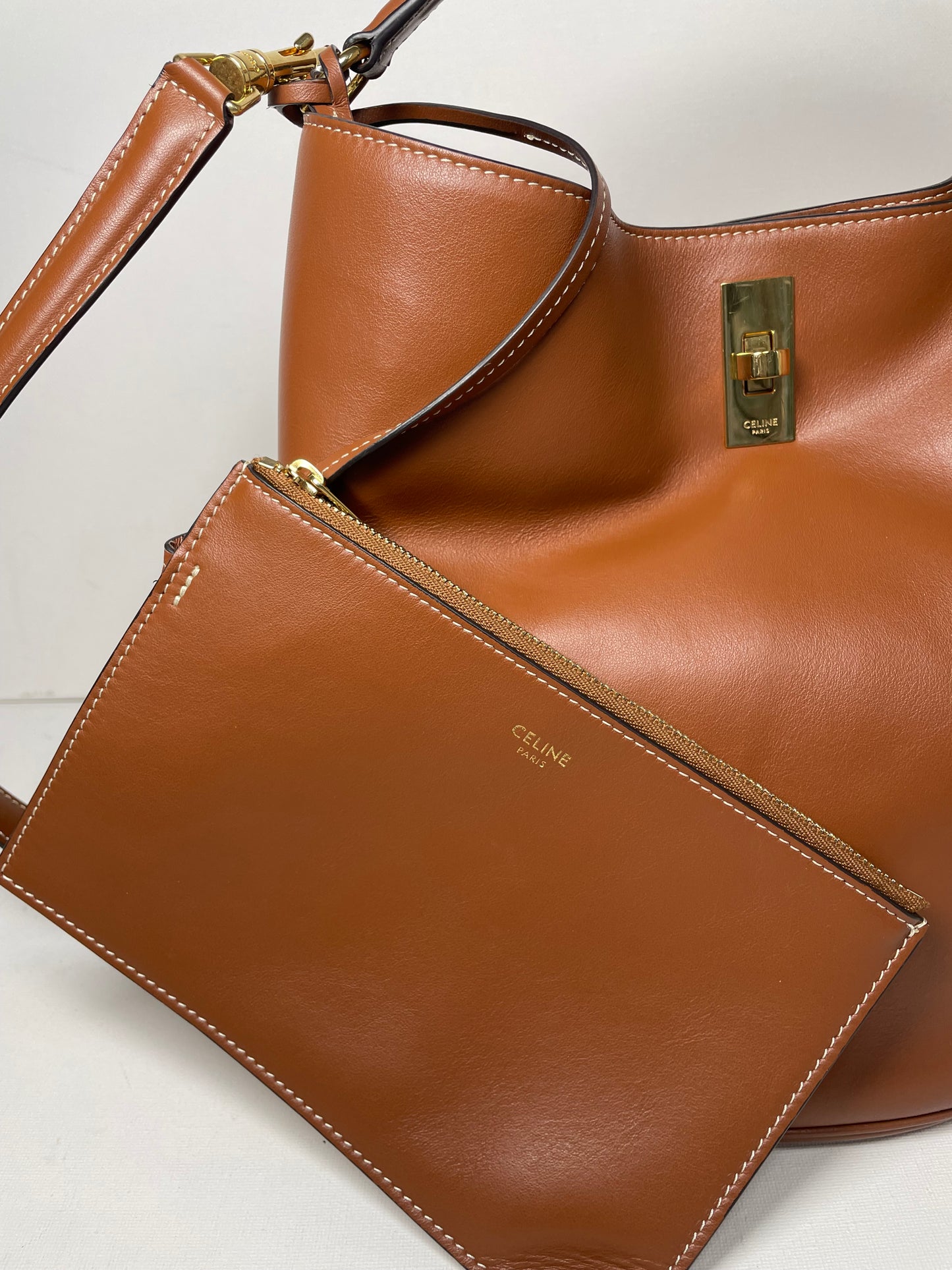 Preloved Celine Bucket 16 Bag