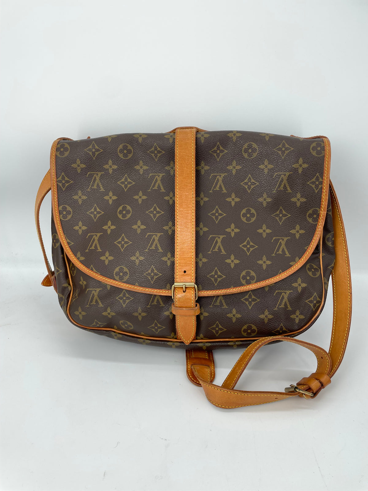 Preloved Vintage Louis Vuitton Saumur 35 Messenger Bag, large