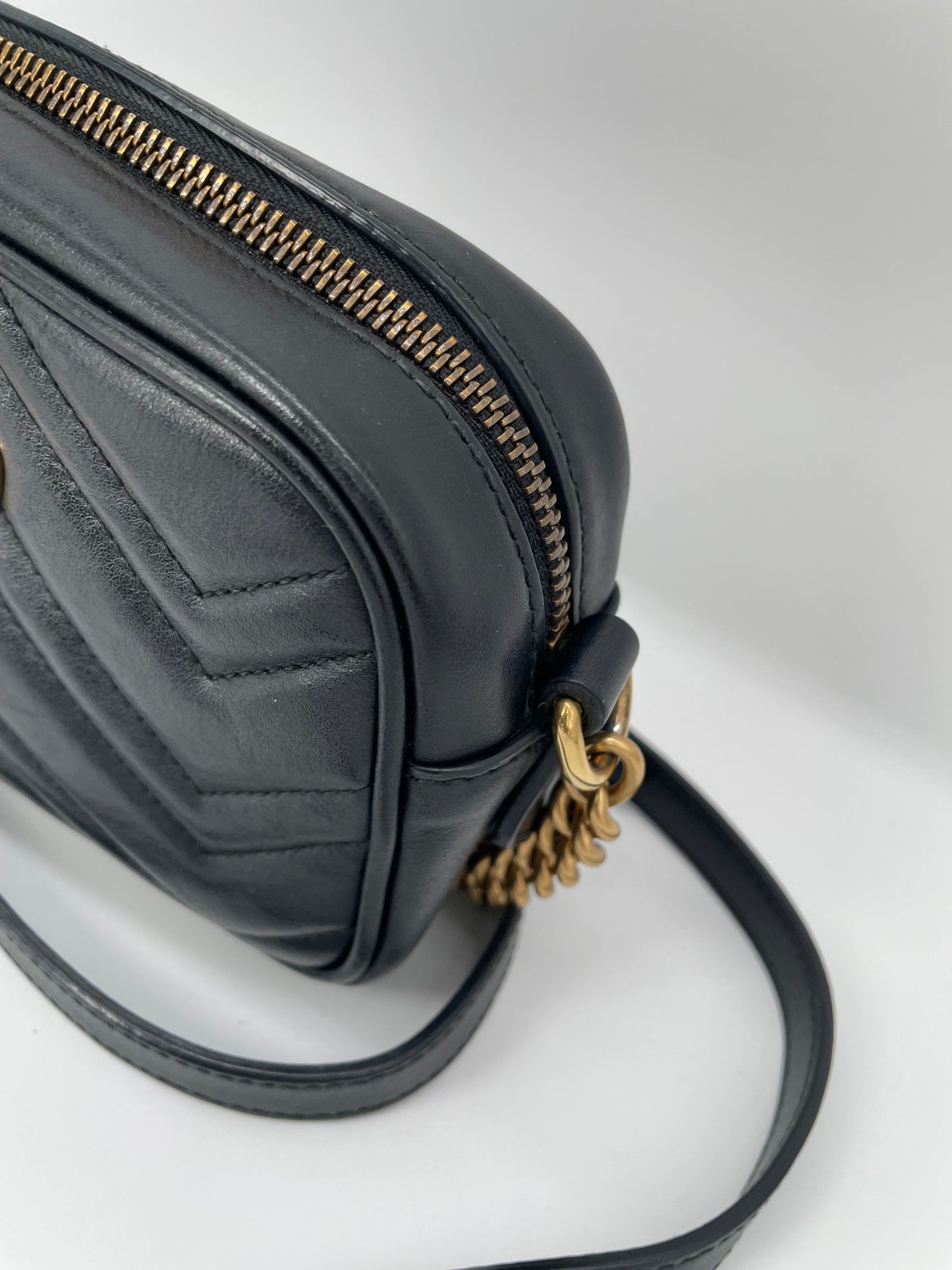 Preloved Gucci Marmont Crossbody Camera Bag, Mini