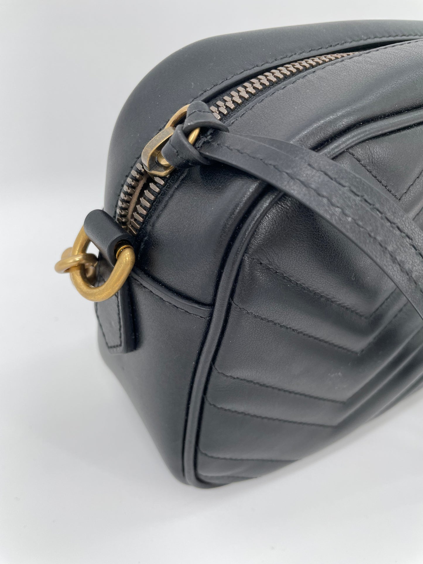 Preloved Gucci Marmont Shoulder Bag, Small