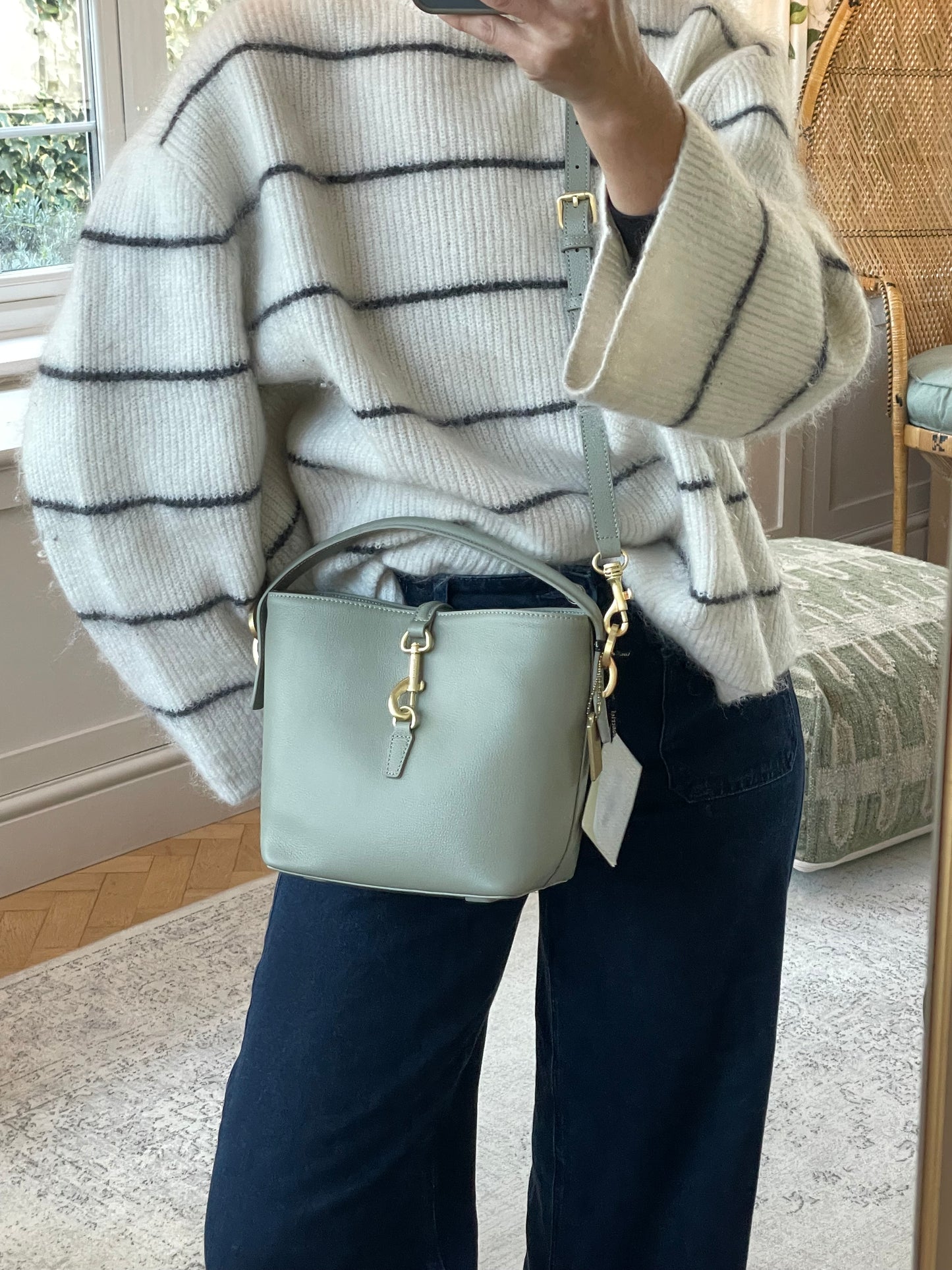 Preloved Moncrief Oaklyn bucket bag