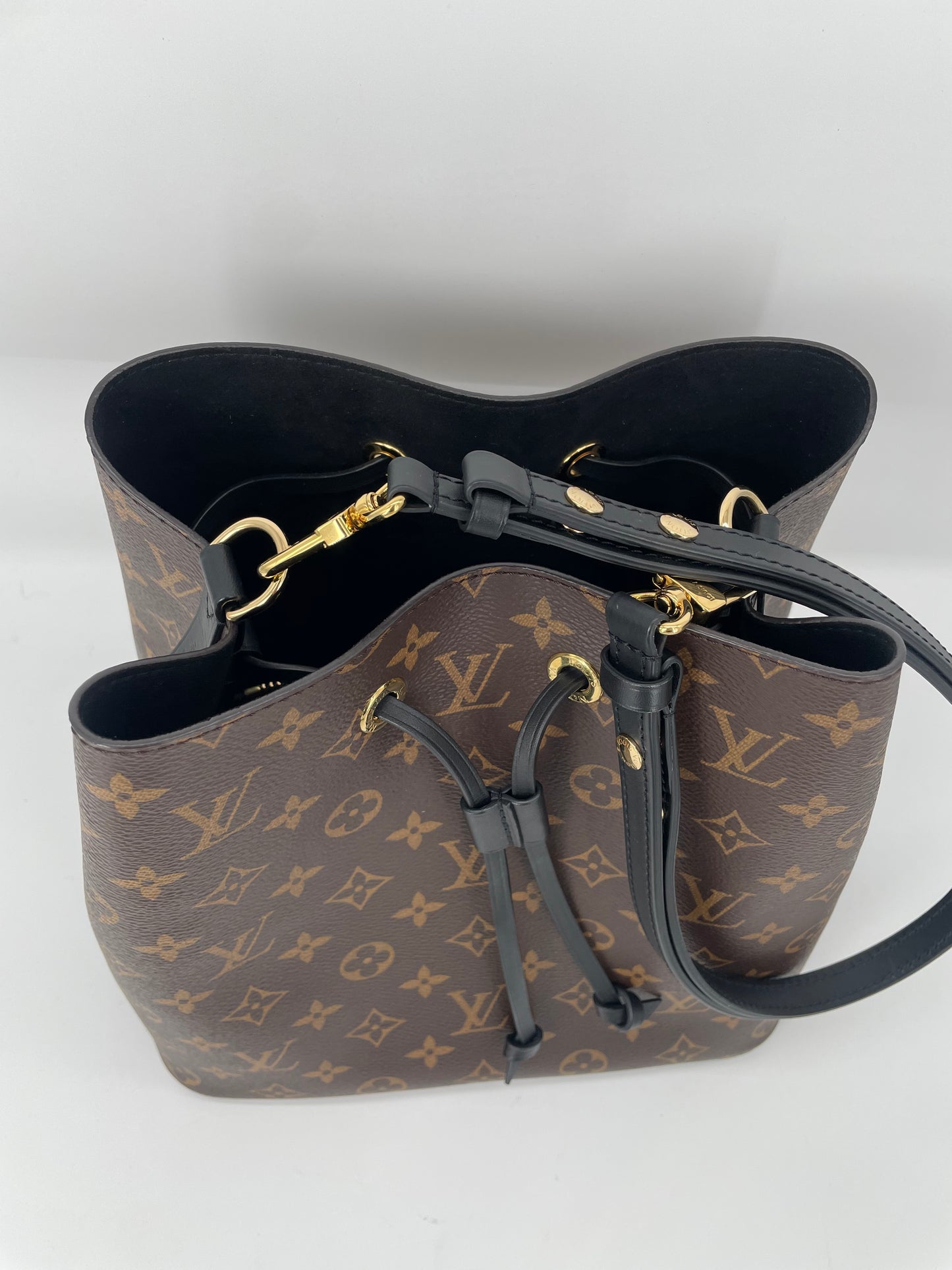 Preloved Louis Vuitton NeoNoe Bucket Bag
