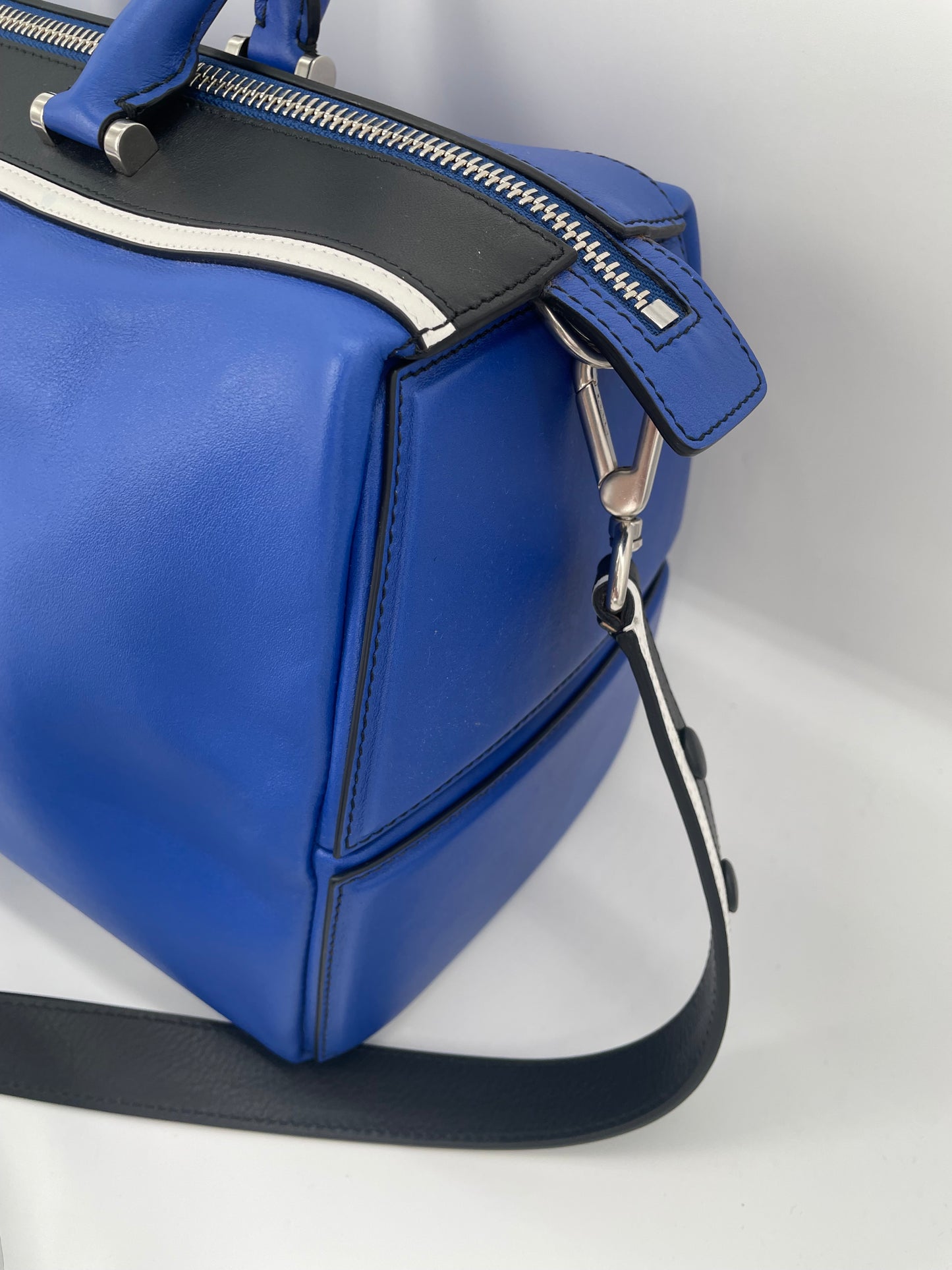 Preloved Emilio Pucci Two Way Bowling Bag