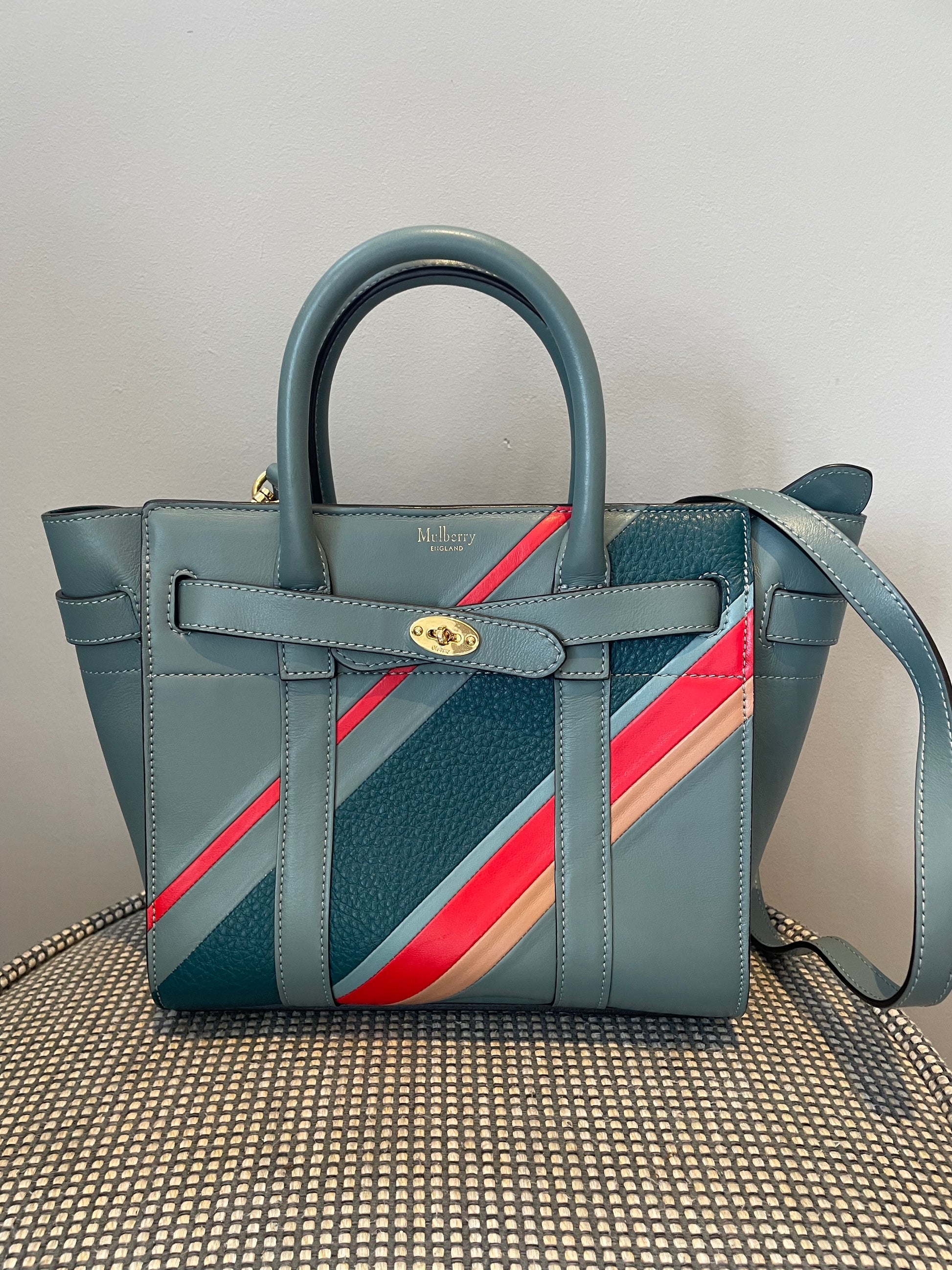 Preloved Mulberry Zipped Bayswater Crossbody Tote, Mini – Carry Kind