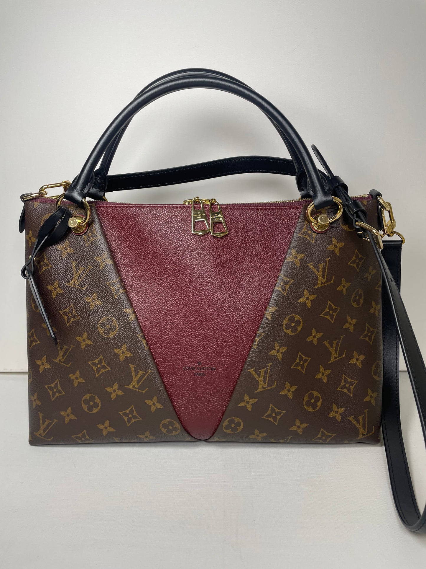 Preloved Louis Vuitton V Tote Bag with Long Strap, MM