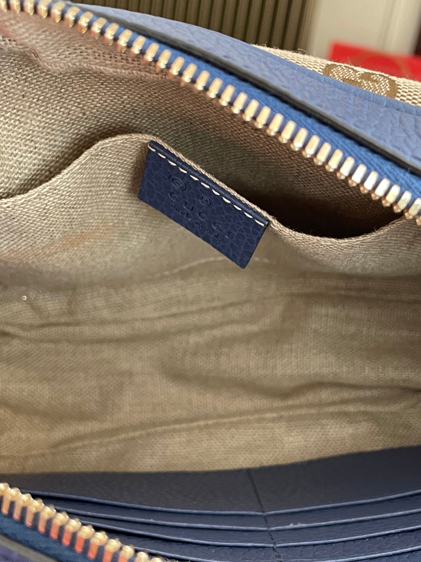 Preloved Gucci Bree Crossbody Bag