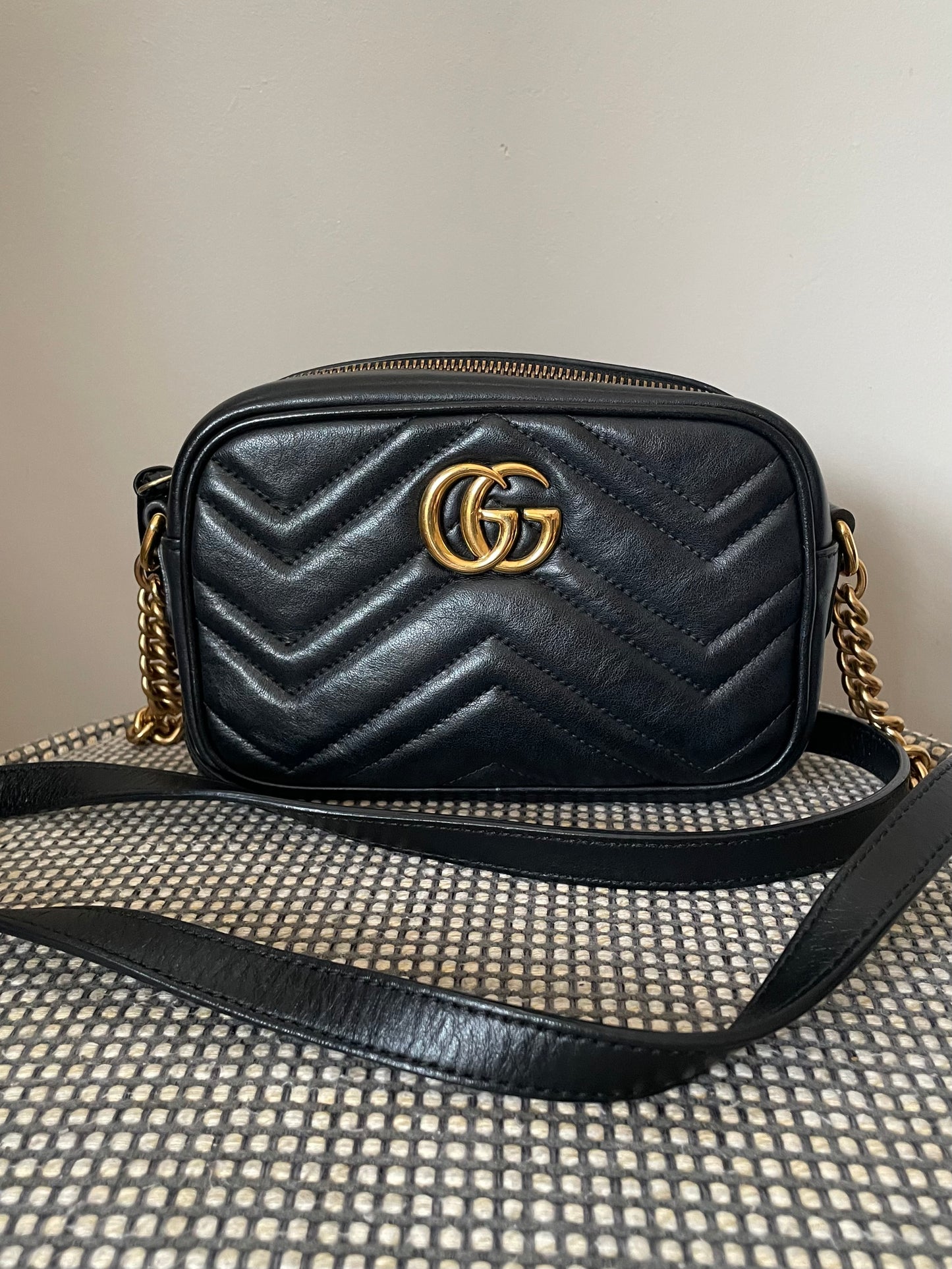 Preloved Gucci Marmont Crossbody Camera Bag, Mini