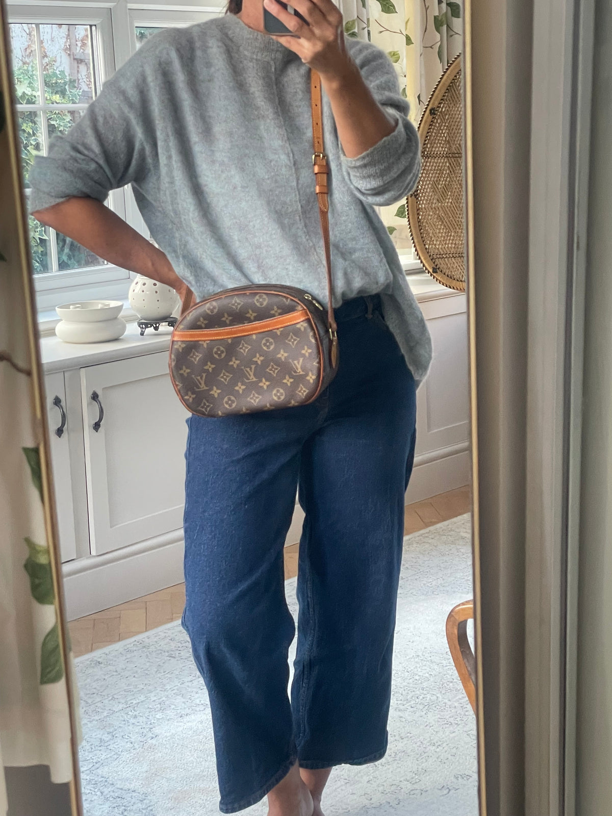 Preloved Louis Vuitton Blois Camera Bag
