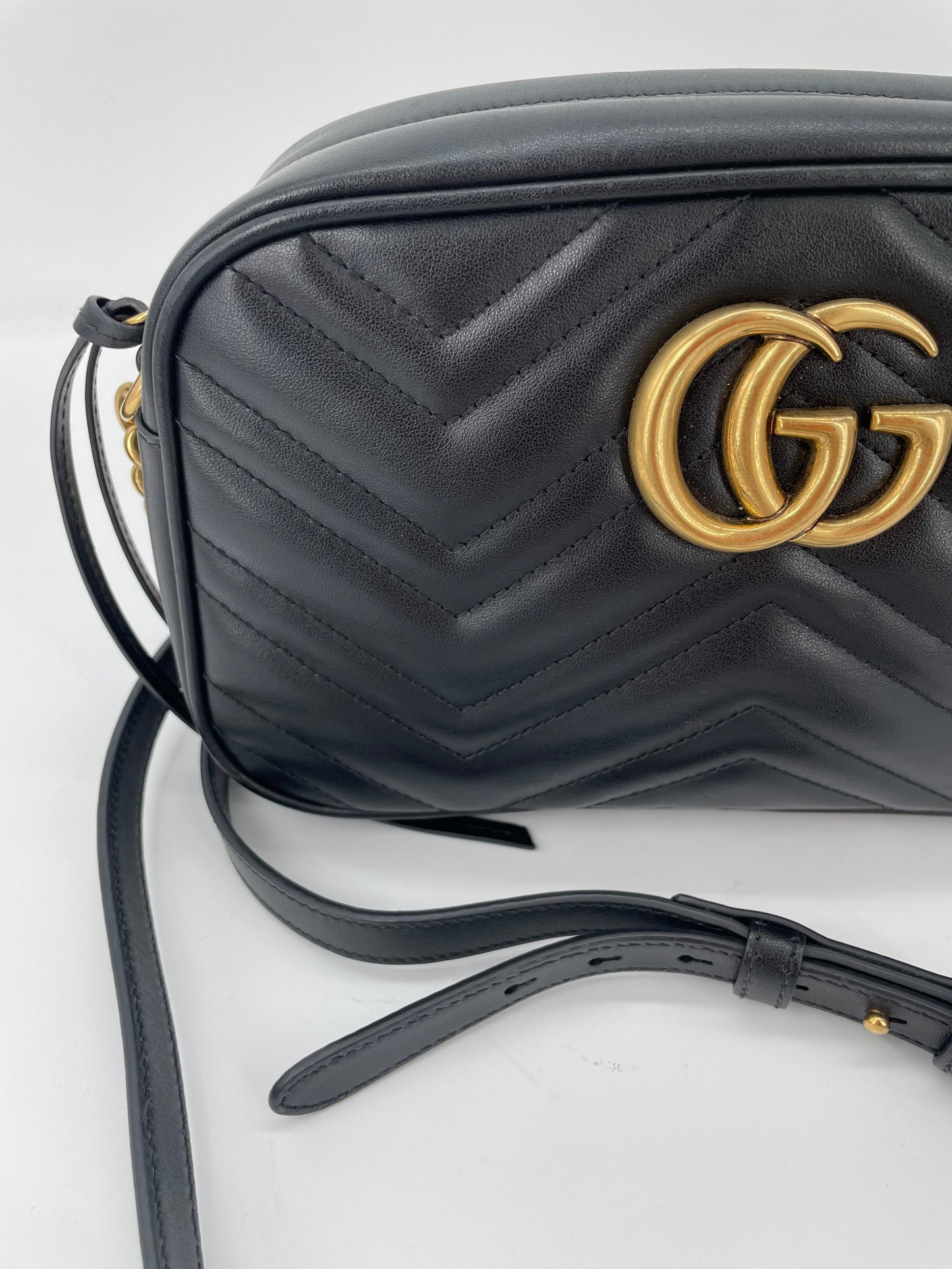 Preloved Gucci Marmont Shoulder Bag, Small