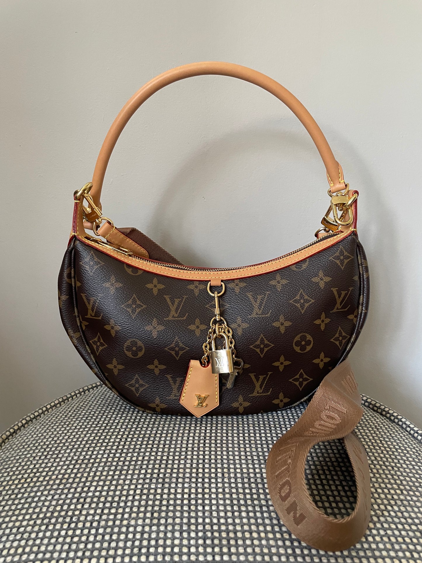 Preloved Louis Vuitton Looping Monogram Two Way Bag