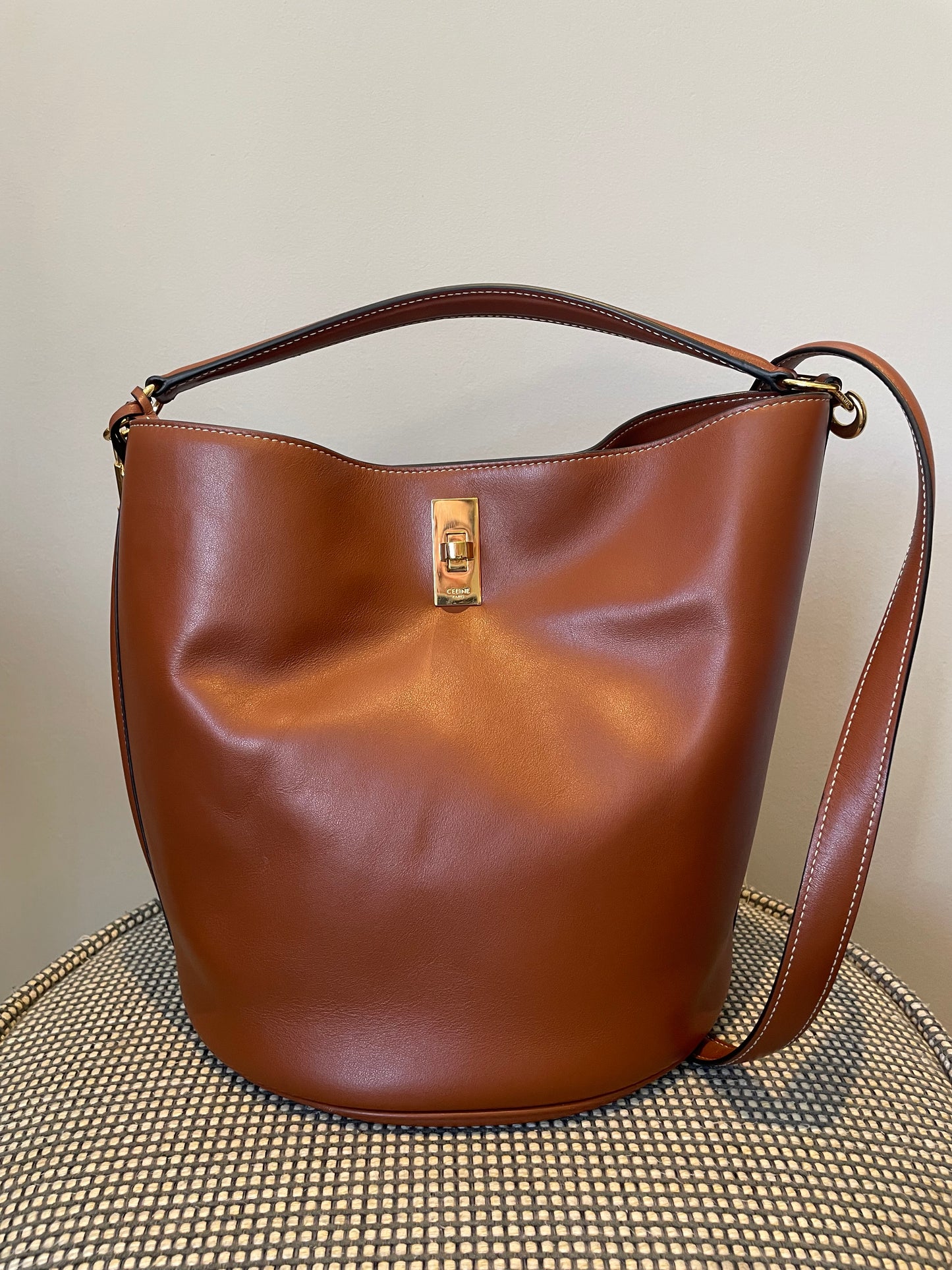 Preloved Celine Bucket 16 Bag