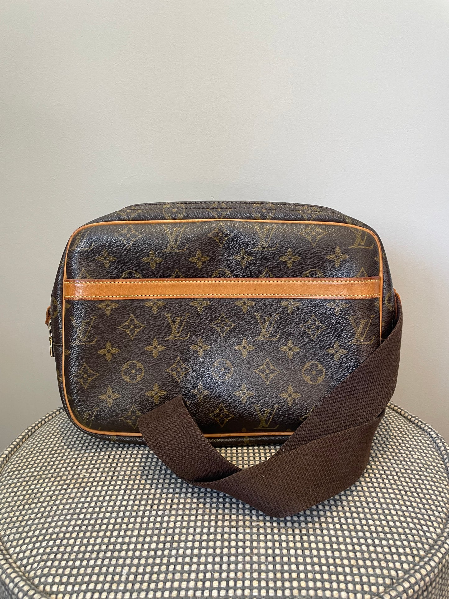 Preloved, Vintage Louis Vuitton Reporter Shoulder Bag, PM
