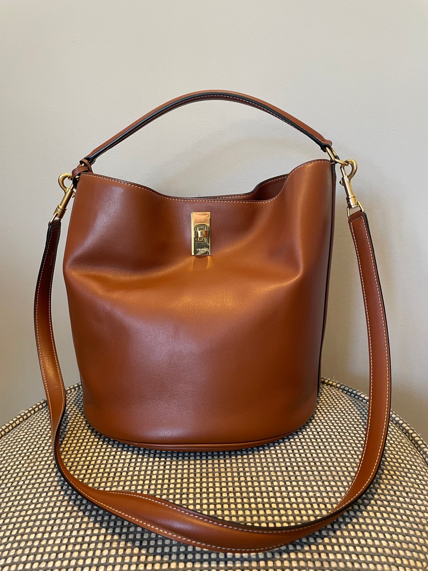 Preloved Celine Bucket 16 Bag