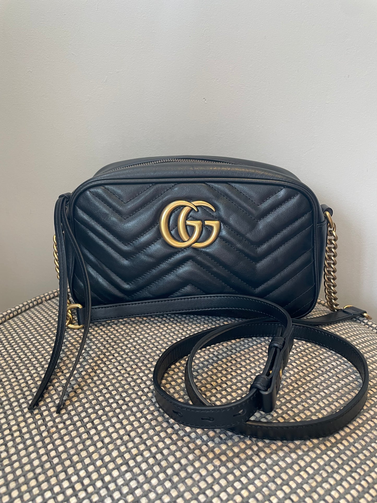 Preloved Gucci Marmont Shoulder Bag, Small