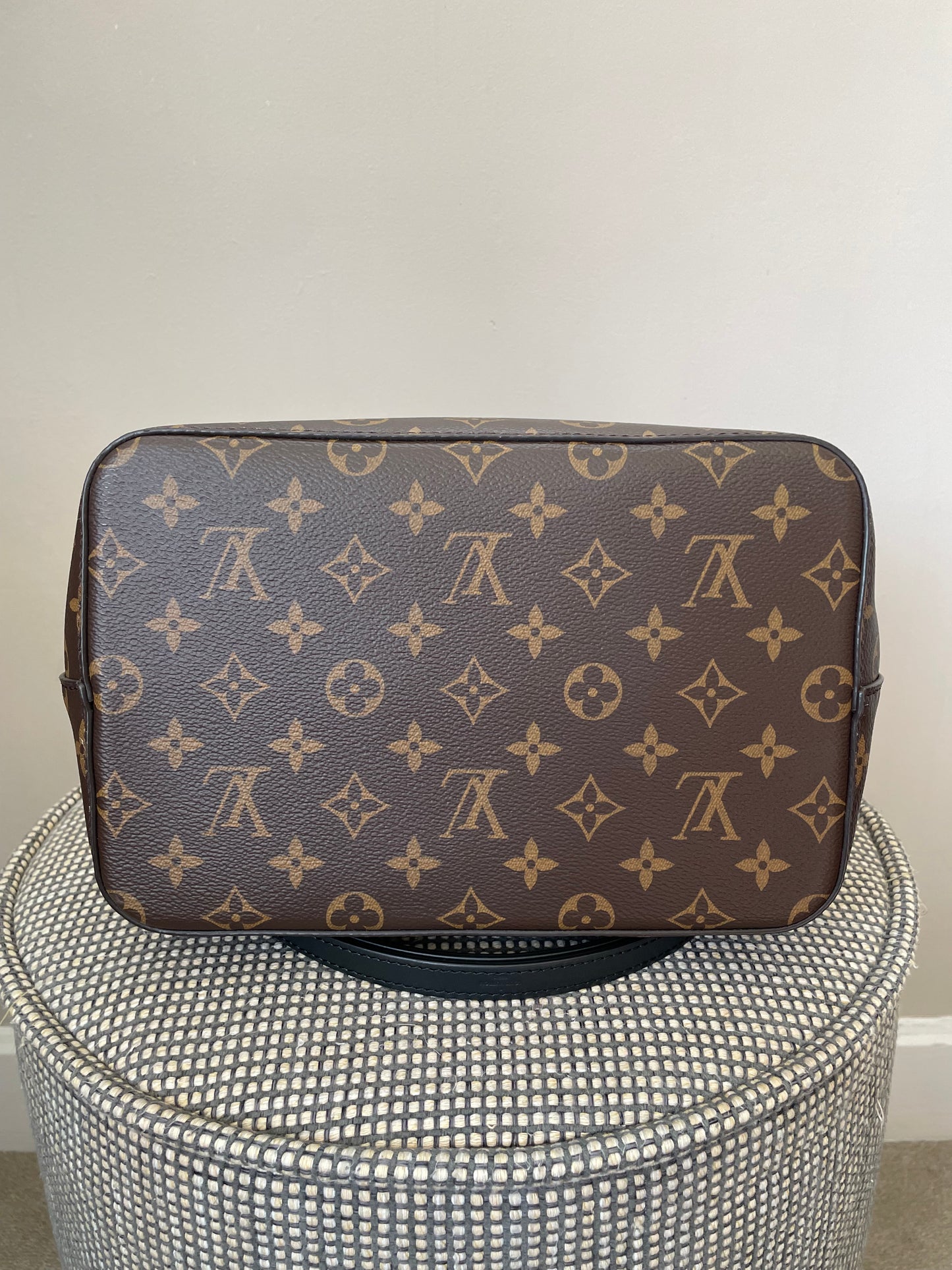 Preloved Louis Vuitton NeoNoe bag