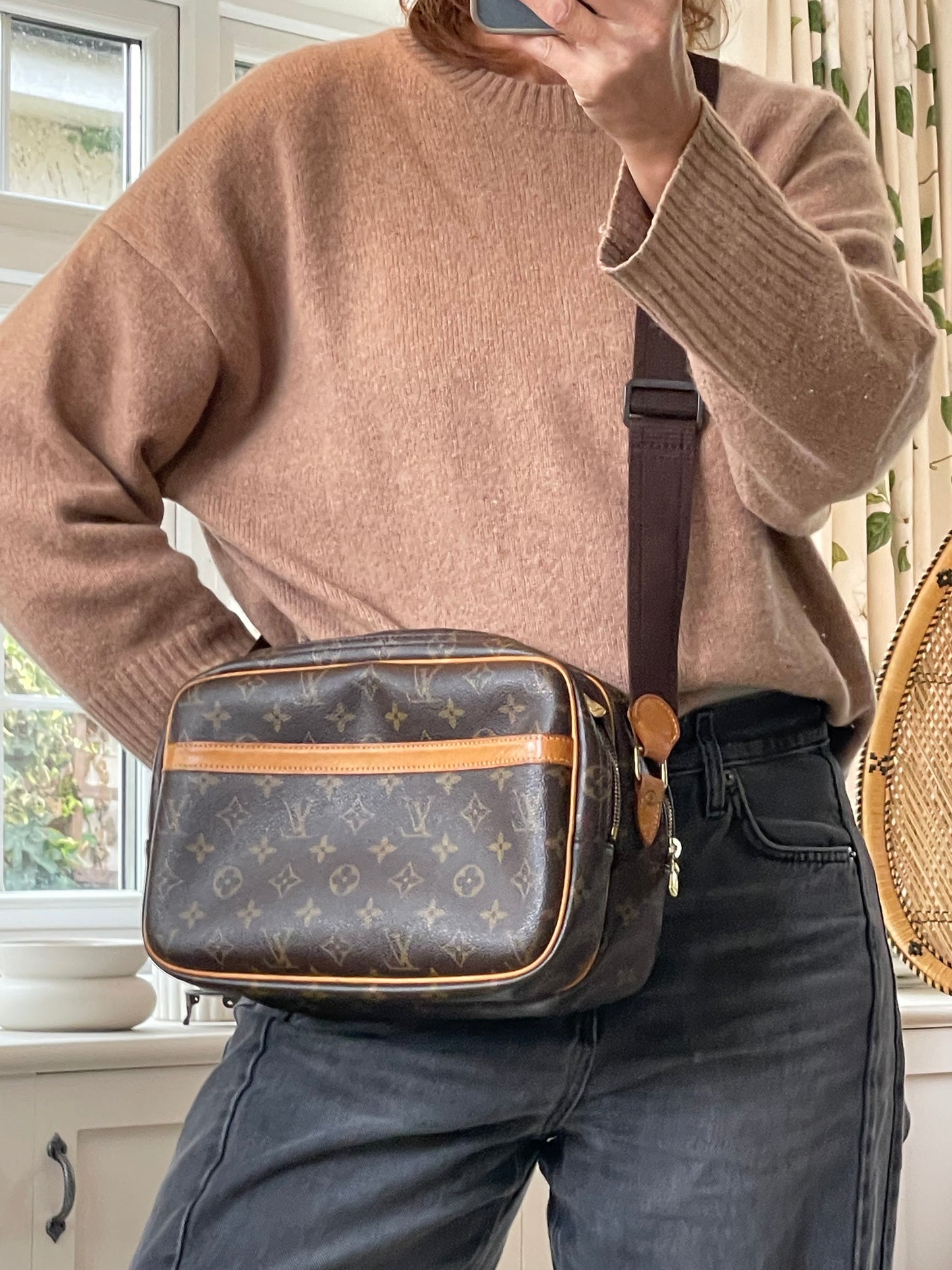 Preloved,  Louis Vuitton Reporter Shoulder Bag, PM