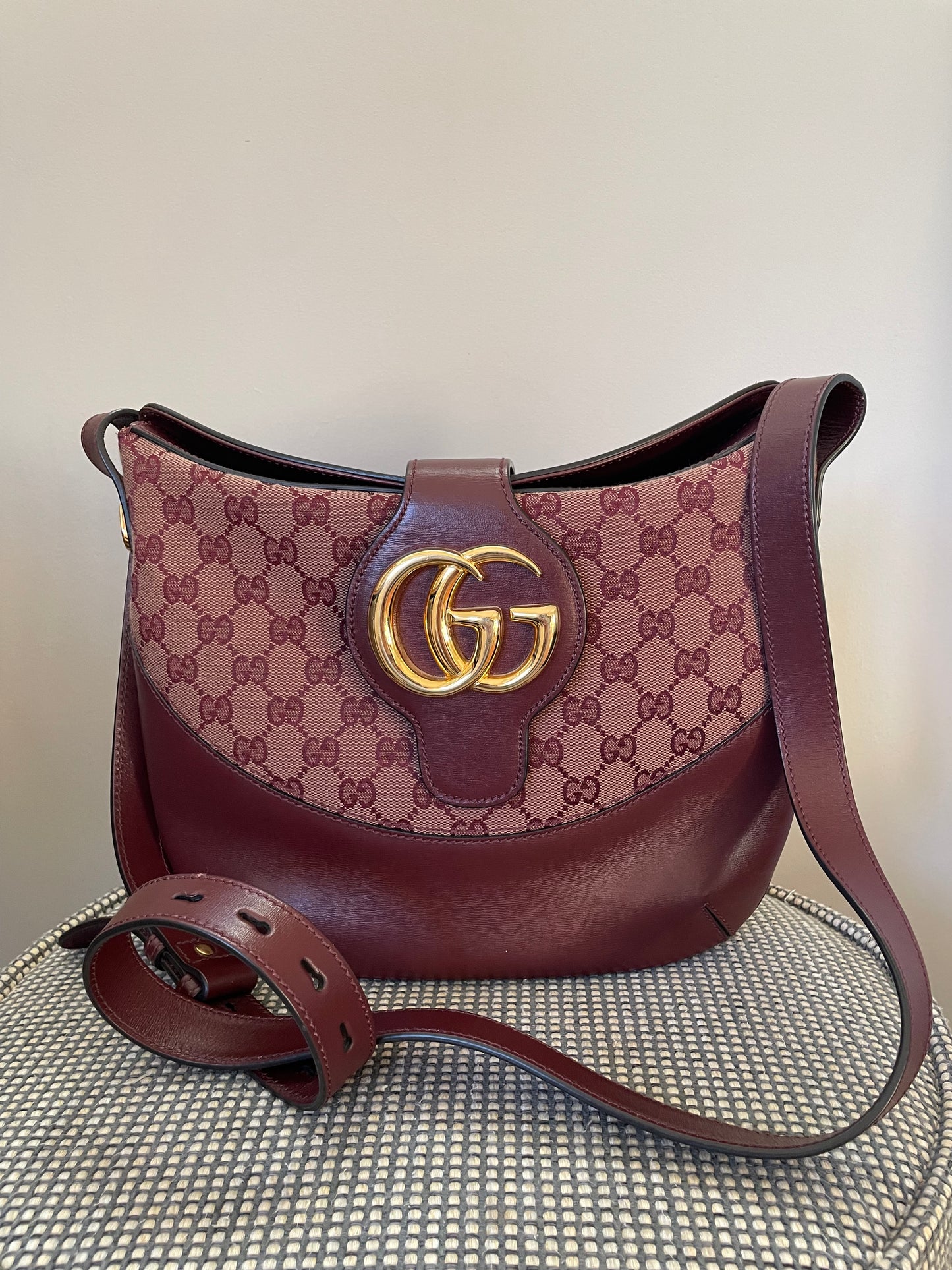 Preloved Gucci Arli Shoulder Bag, Medium
