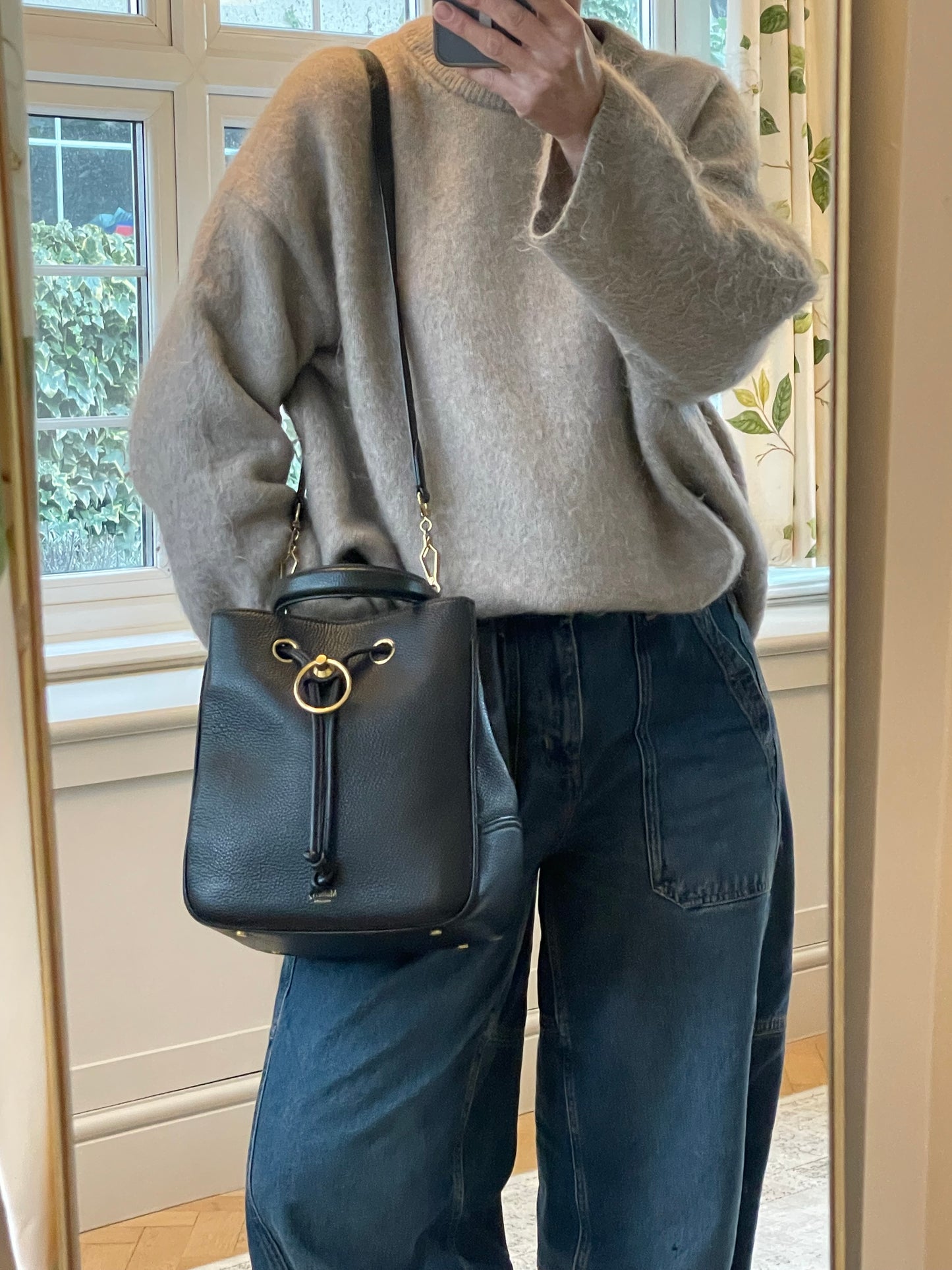 Preloved Mulberry Hampstead Bucket Bag