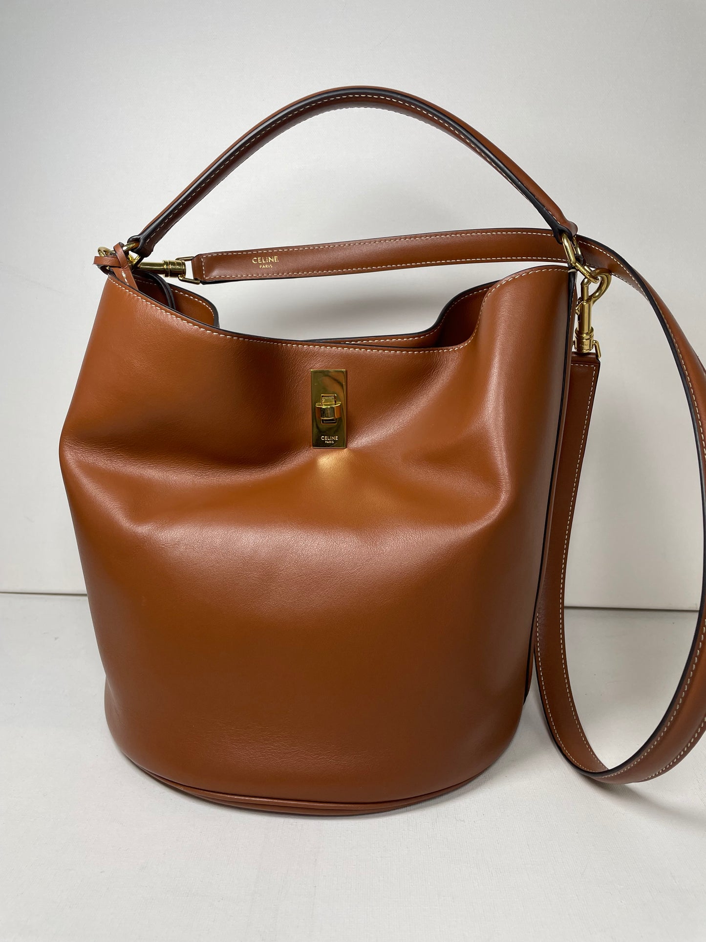 Preloved Celine Bucket 16 Bag