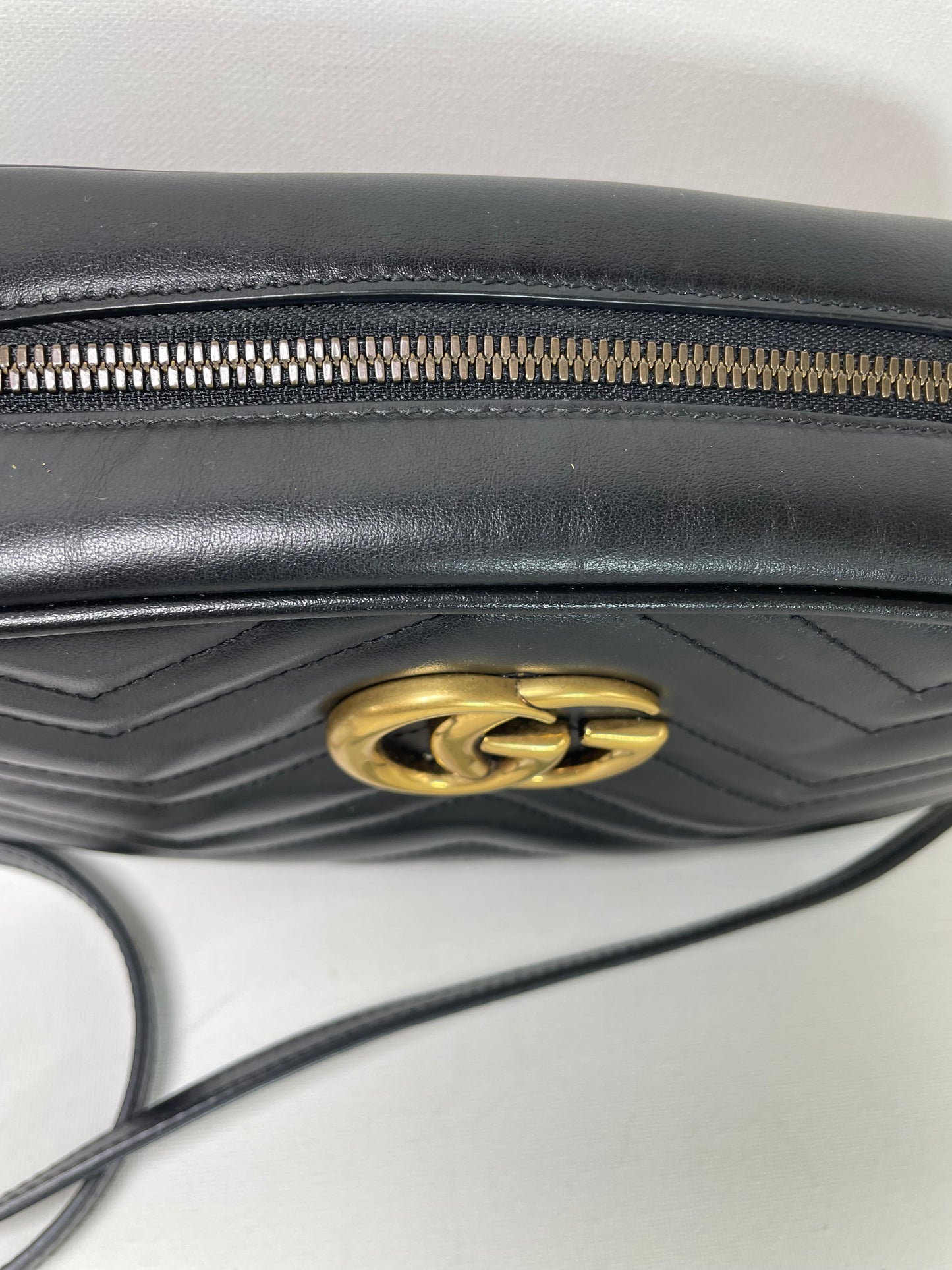 Preloved Gucci Marmont Shoulder Bag, Small