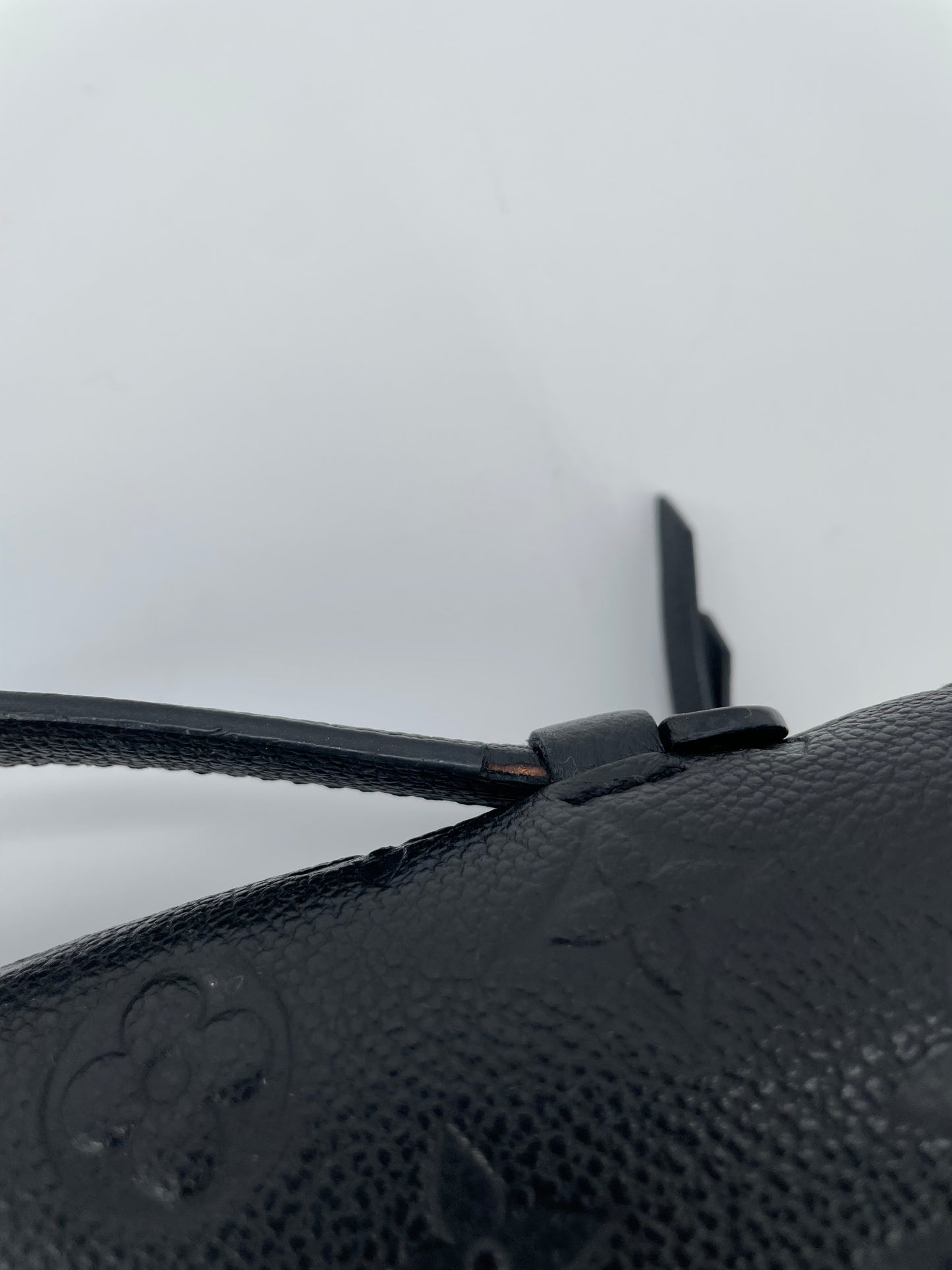 Preloved Louis Vuitton Empreinte Metis Crossbody Bag