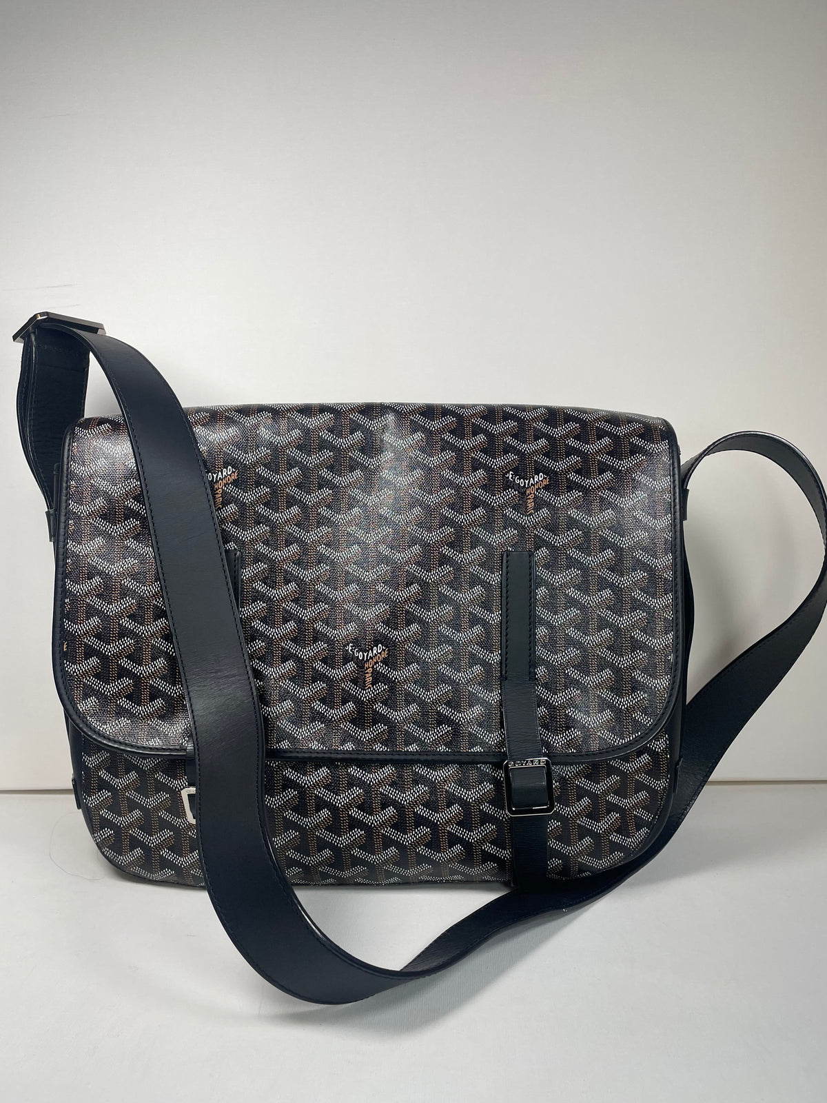 Preloved Goyard Goyardine Belvedere Messenger Bag, GM