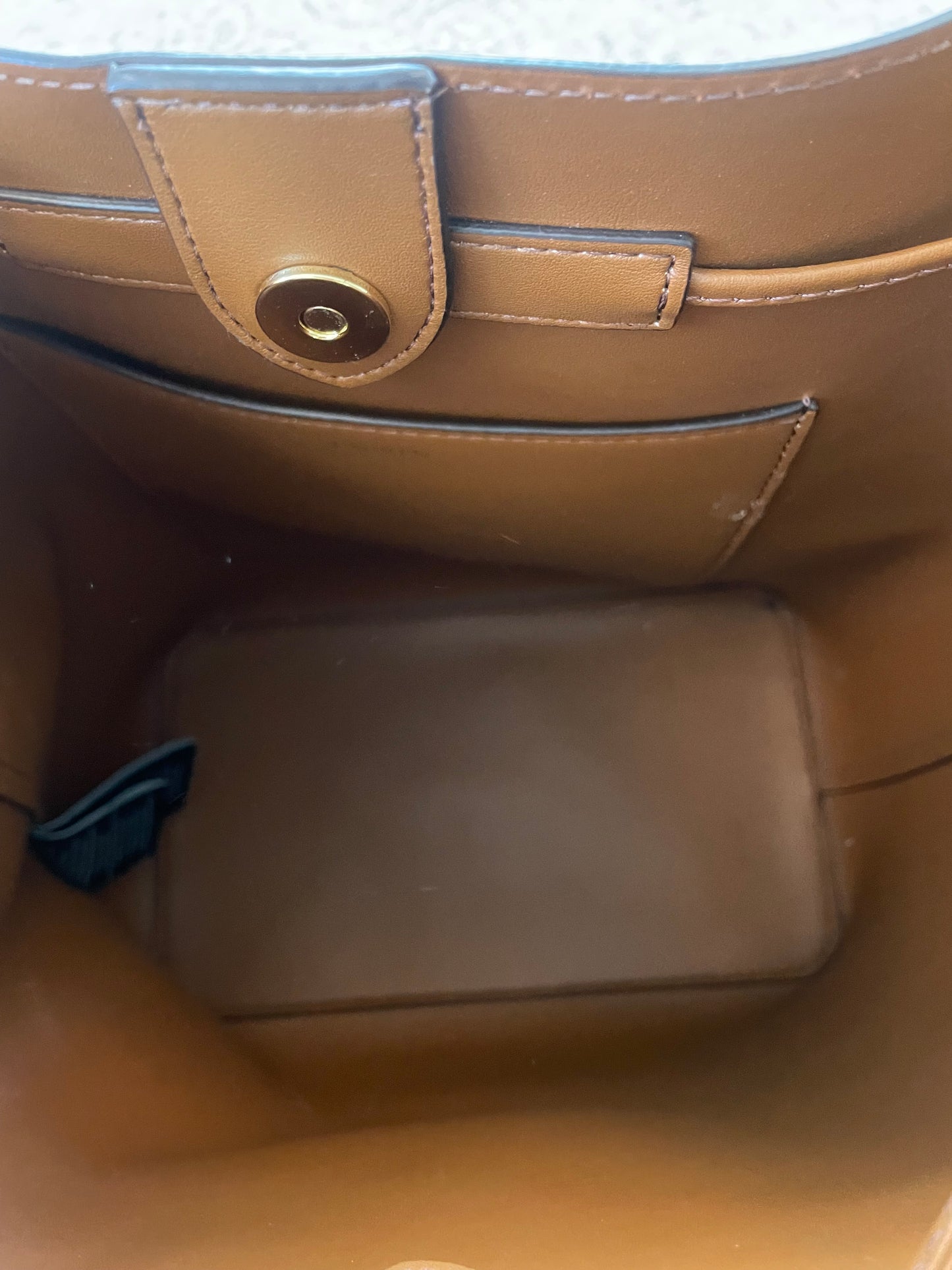 Preloved Ralph Lauren Dryden Debby bucket bag