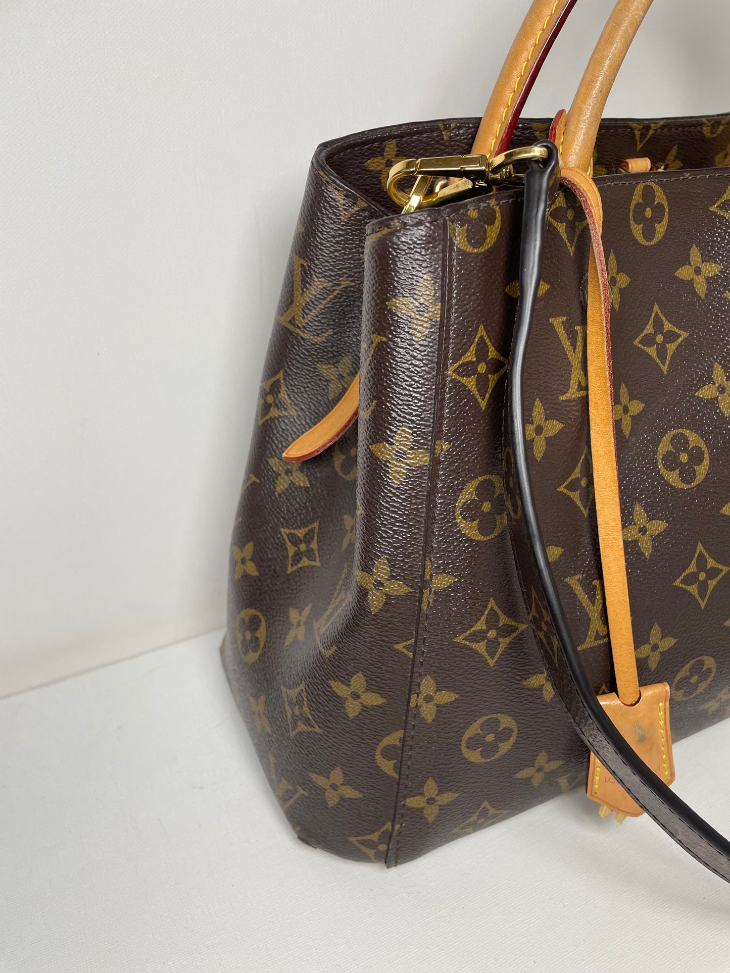 Preloved Louis Vuitton Montaigne Tote Bag, MM